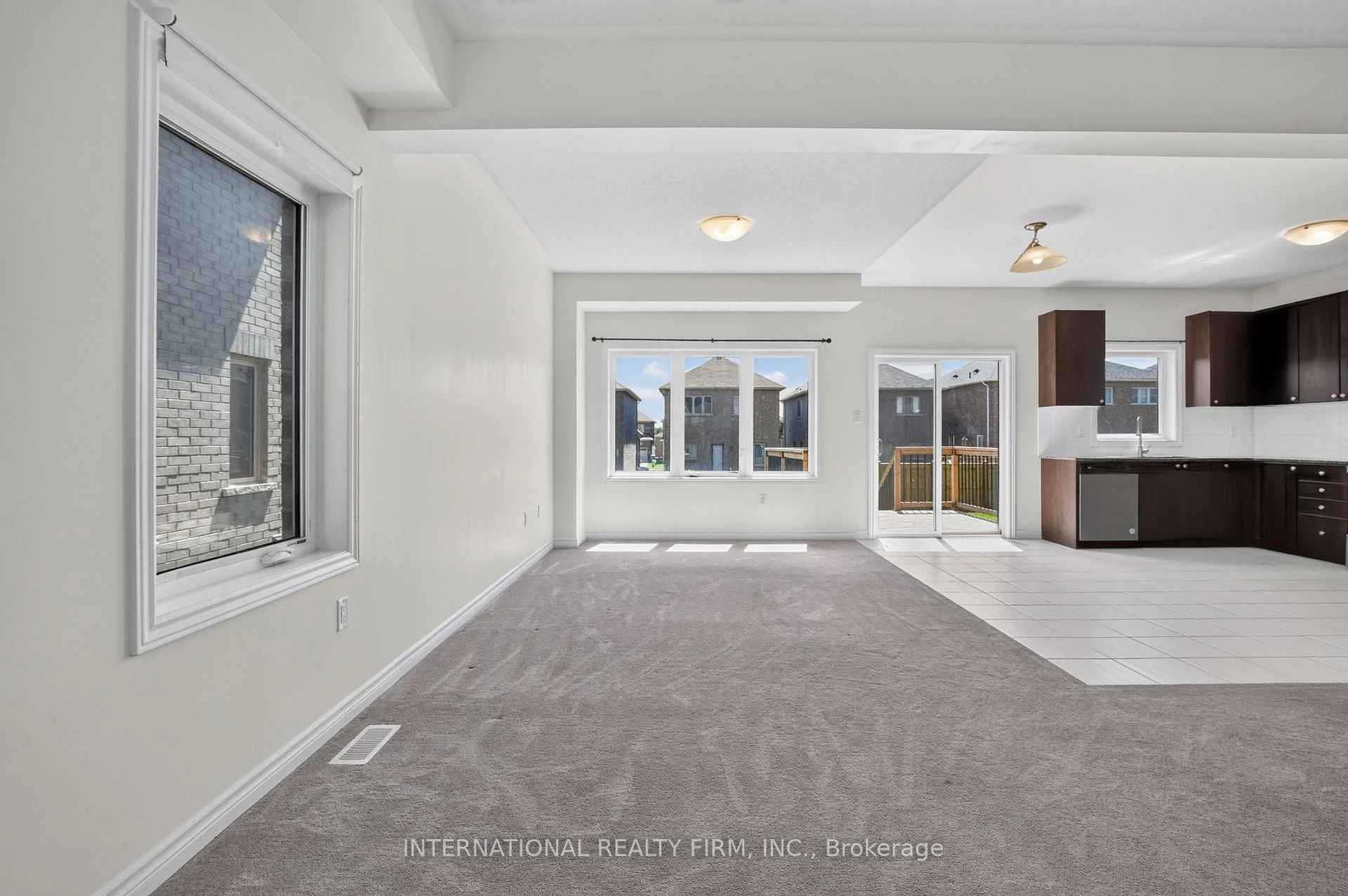 Photo 16 of 240 Ridley Crescent, Southgate — HOMEH