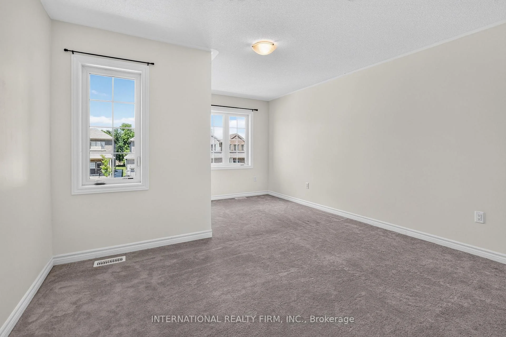 Photo 66 of 240 Ridley Crescent, Southgate — HOMEH