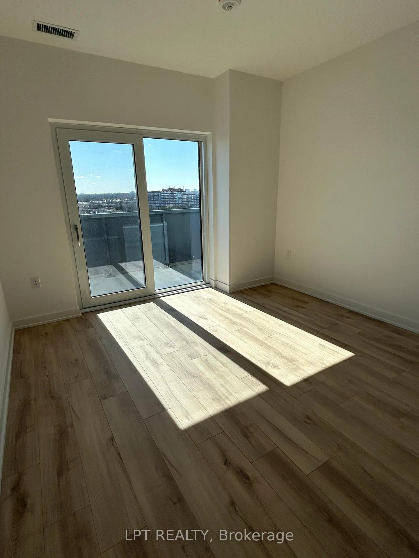 Photo 12 of Unit 1109, 7437 Kingston Road, Scarborough, Rouge — HOMEH