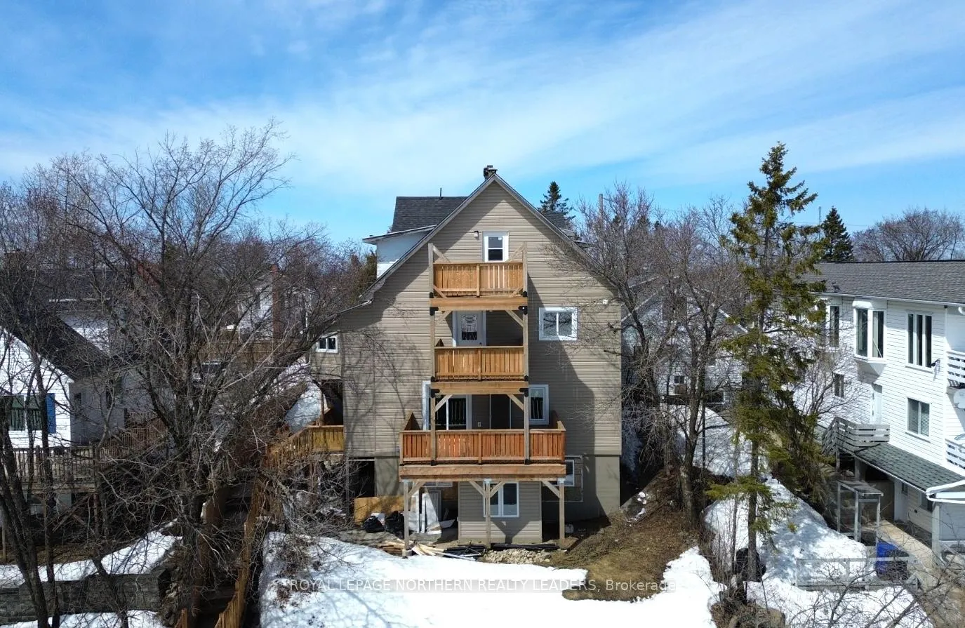 Photo 2 of Unit Unit 10, 177 Lakeshore Road, Timmins, TNE - Hill District — HOMEH