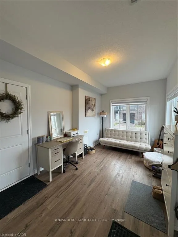 Photo 3 of Unit 84, 124 Compass Trail, Cambridge — HOMEH