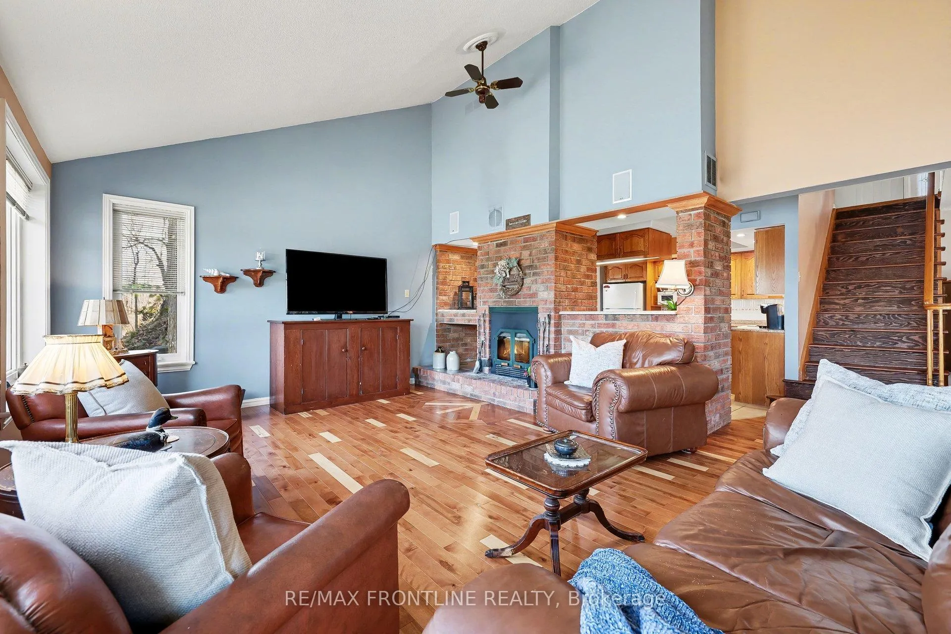 Photo 9 of 1047 Country Lane, Frontenac, Frontenac Centre — HOMEH