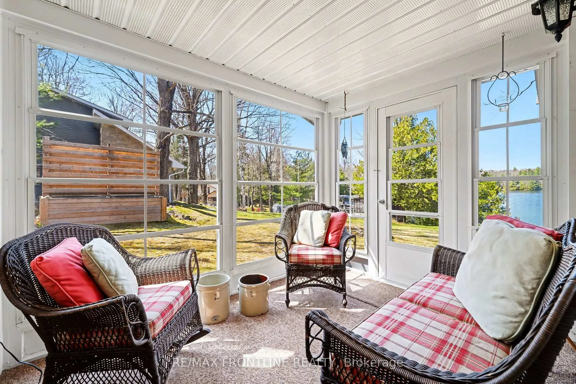 Photo 21 of 1047 Country Lane, Frontenac, Frontenac Centre — HOMEH