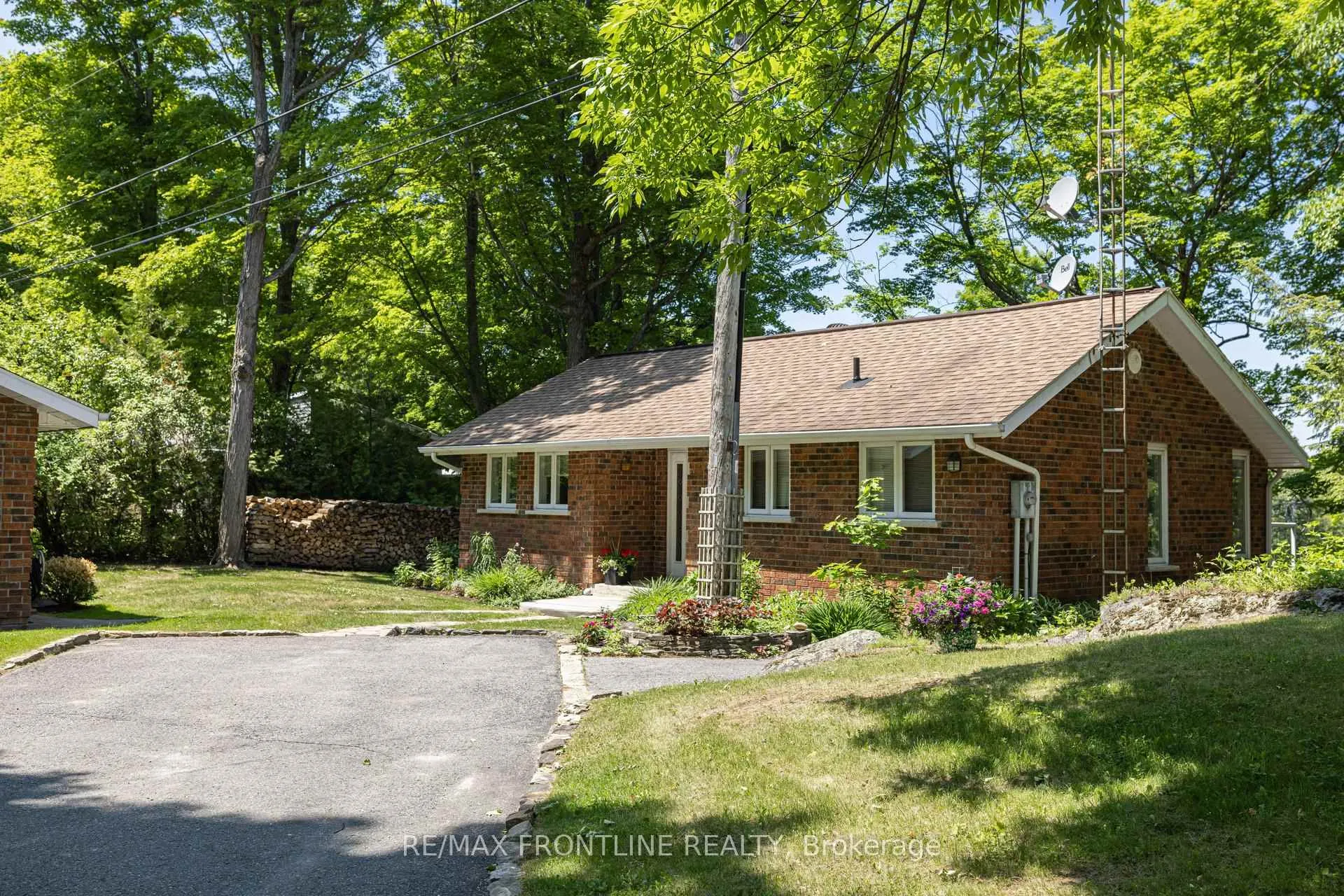 Photo 34 of 1047 Country Lane, Frontenac, Frontenac Centre — HOMEH