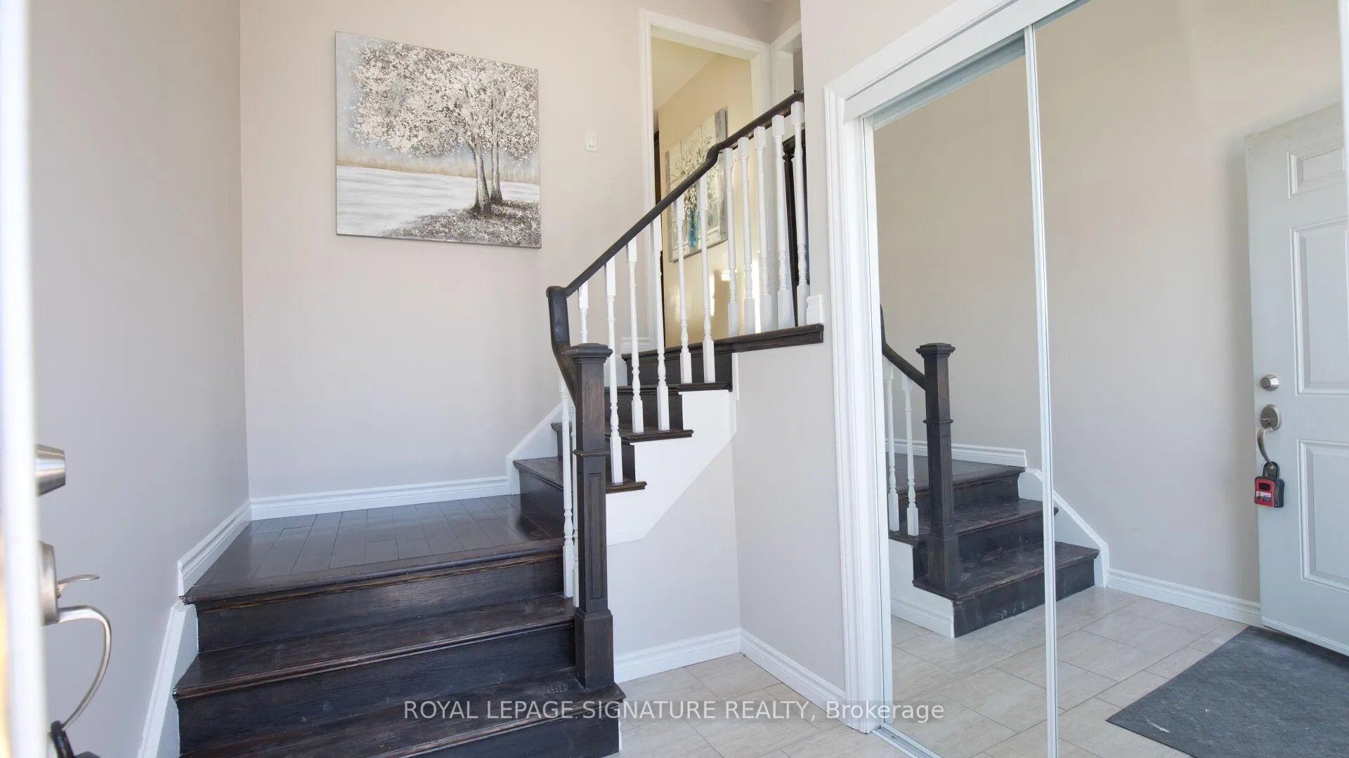 Photo 3 of 38 Panorama Crescent, Brampton, Northgate — HOMEH