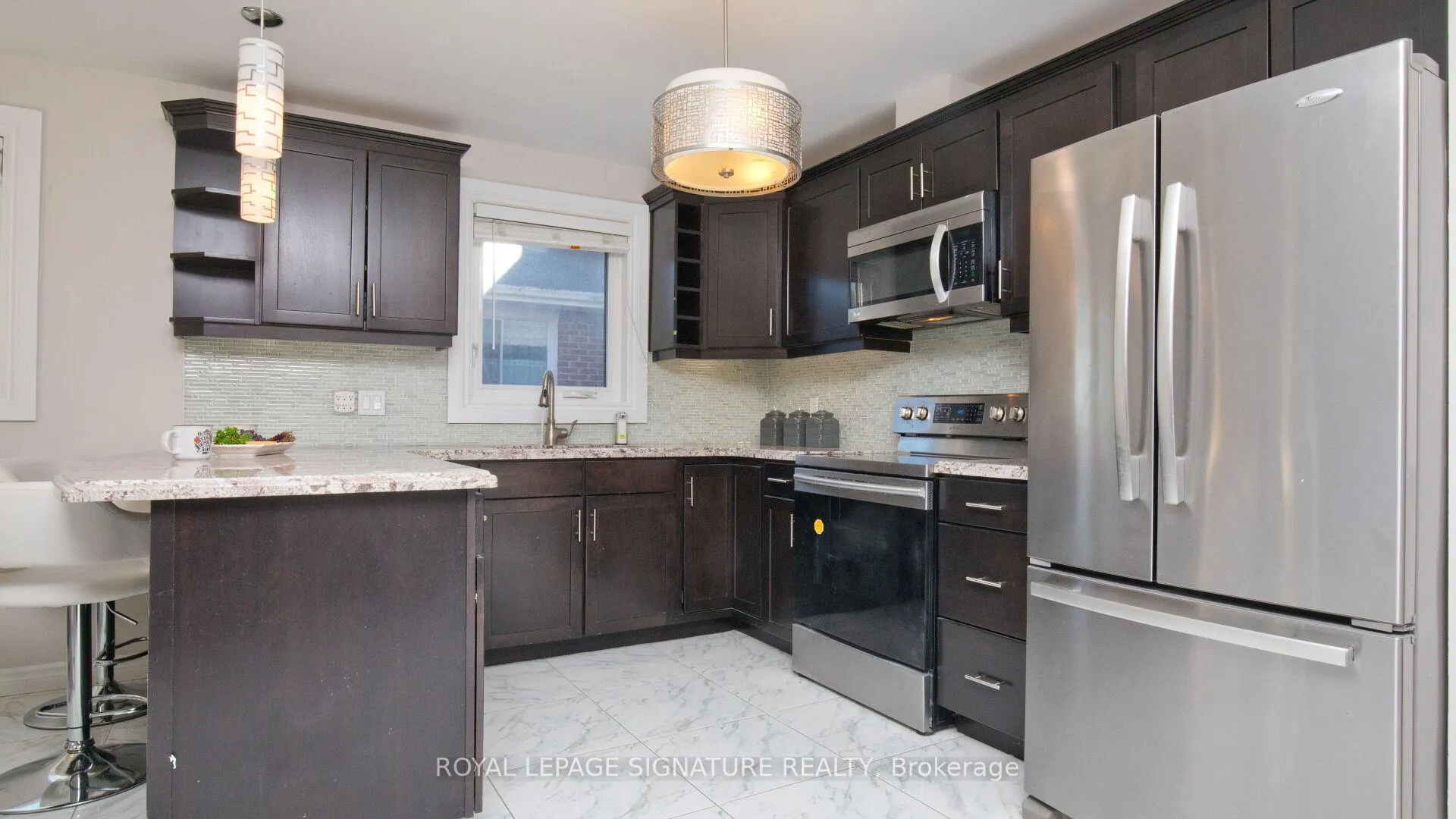 Photo 13 of 38 Panorama Crescent, Brampton, Northgate — HOMEH