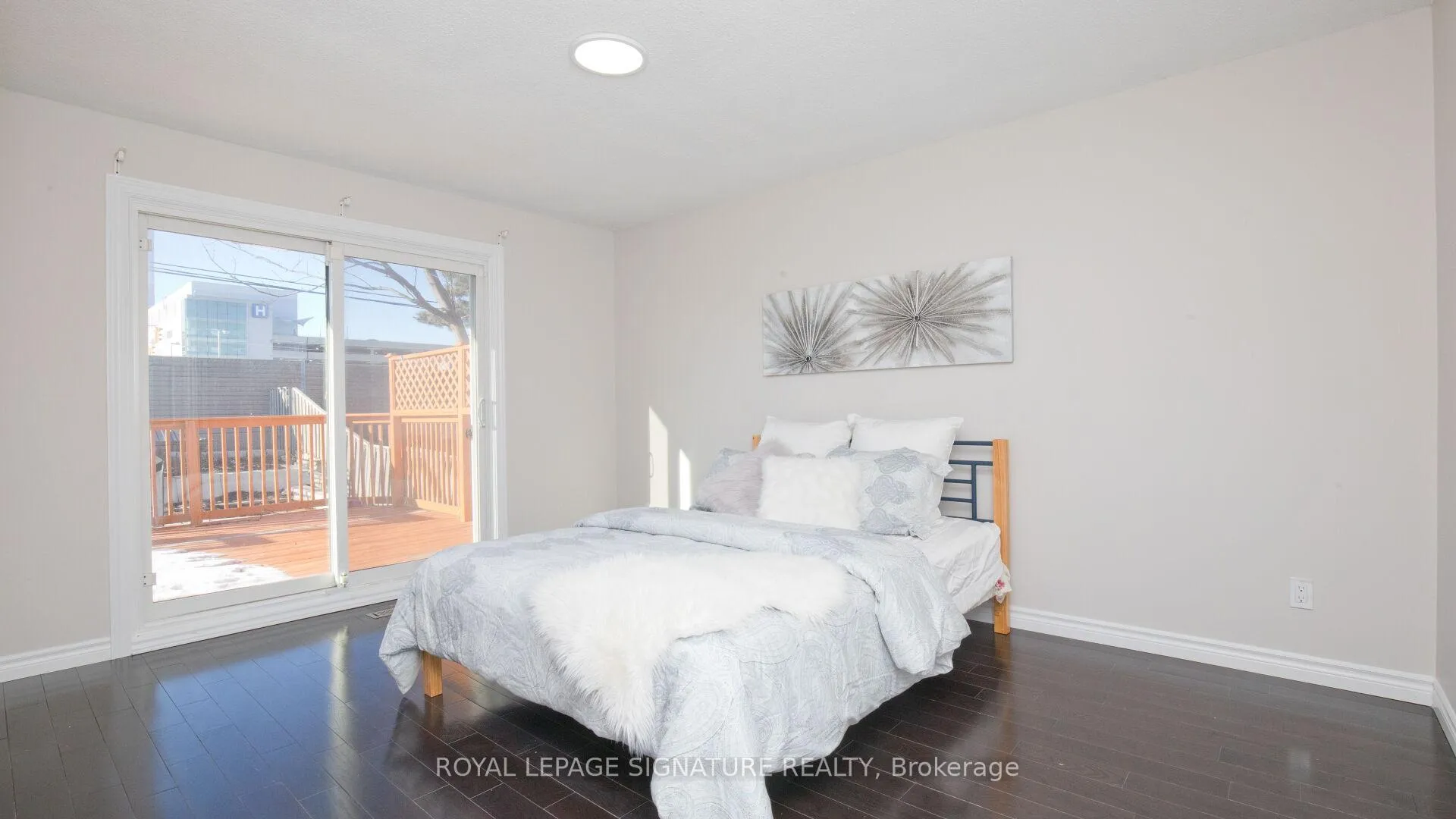 Photo 20 of 38 Panorama Crescent, Brampton, Northgate — HOMEH