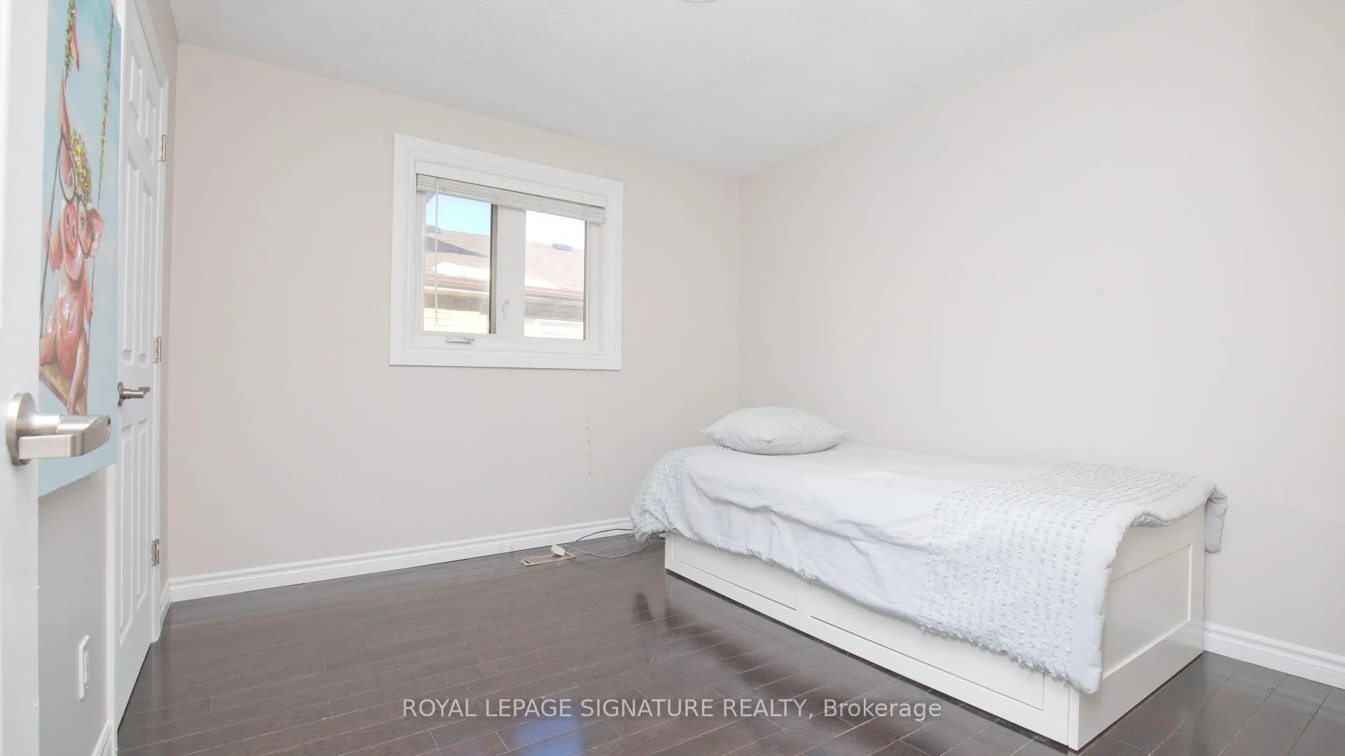 Photo 24 of 38 Panorama Crescent, Brampton, Northgate — HOMEH