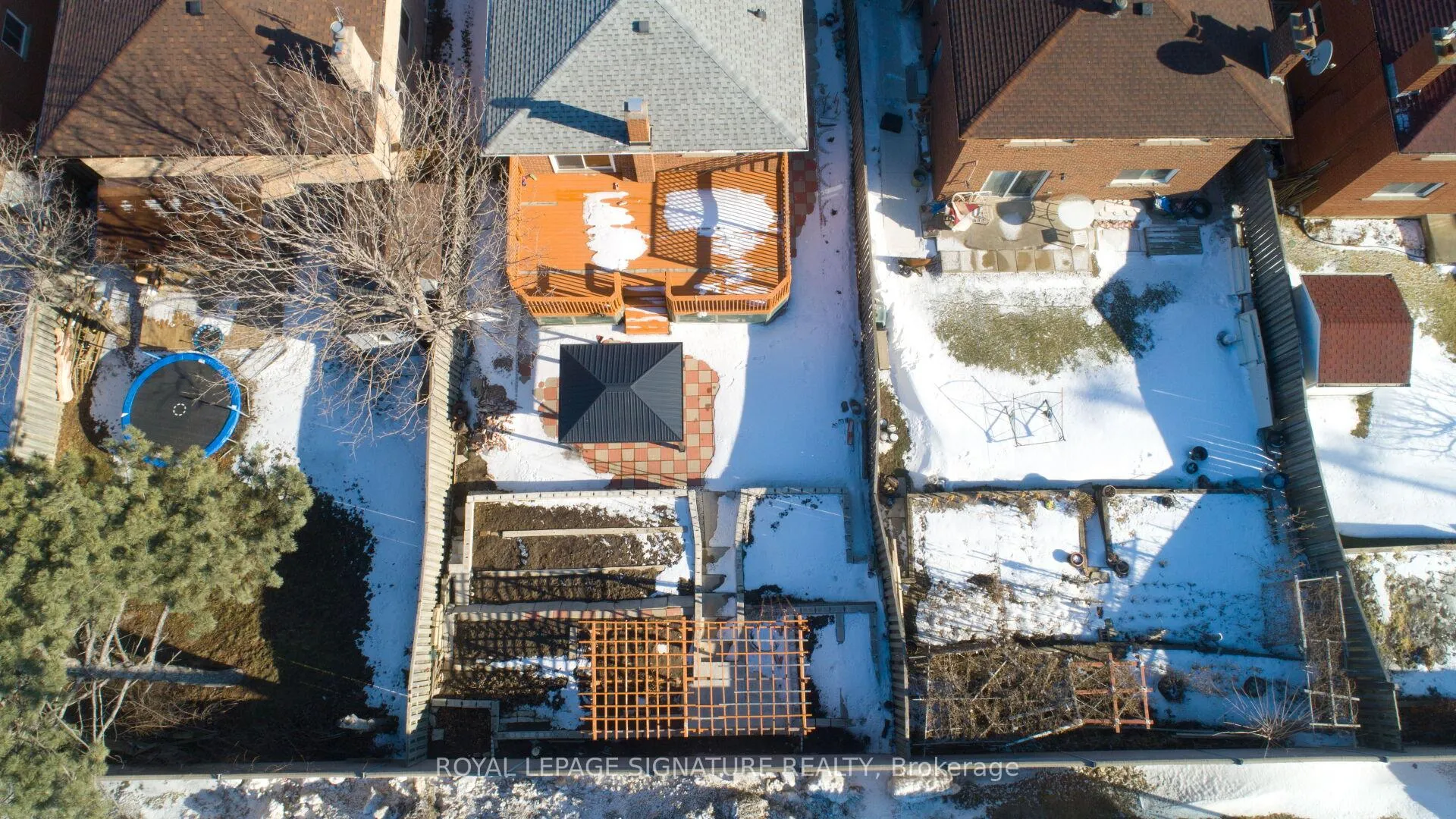 Photo 35 of 38 Panorama Crescent, Brampton, Northgate — HOMEH