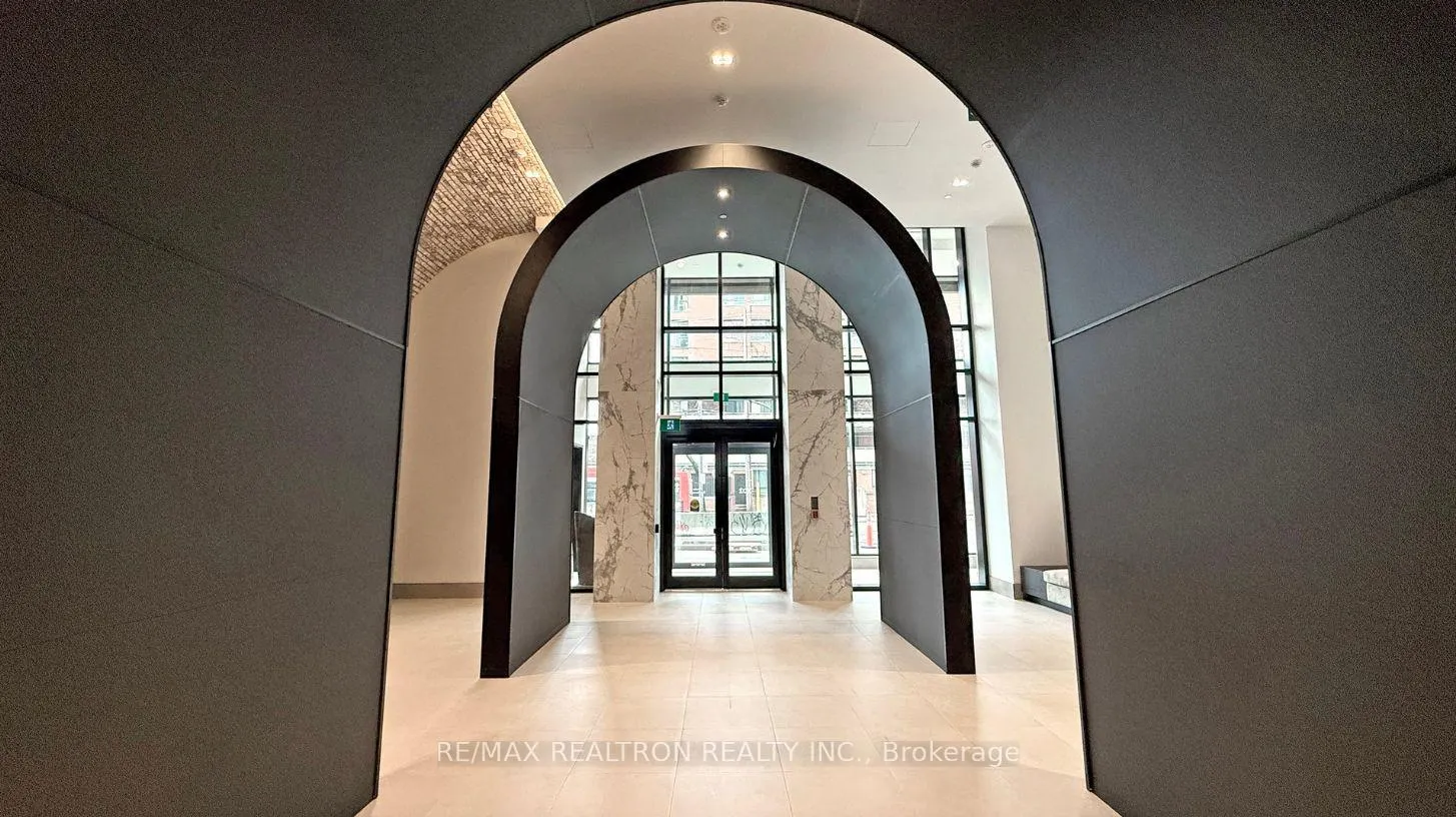 Photo 3 of Unit 401, 285 Dufferin Street, Toronto, South Parkdale — HOMEH