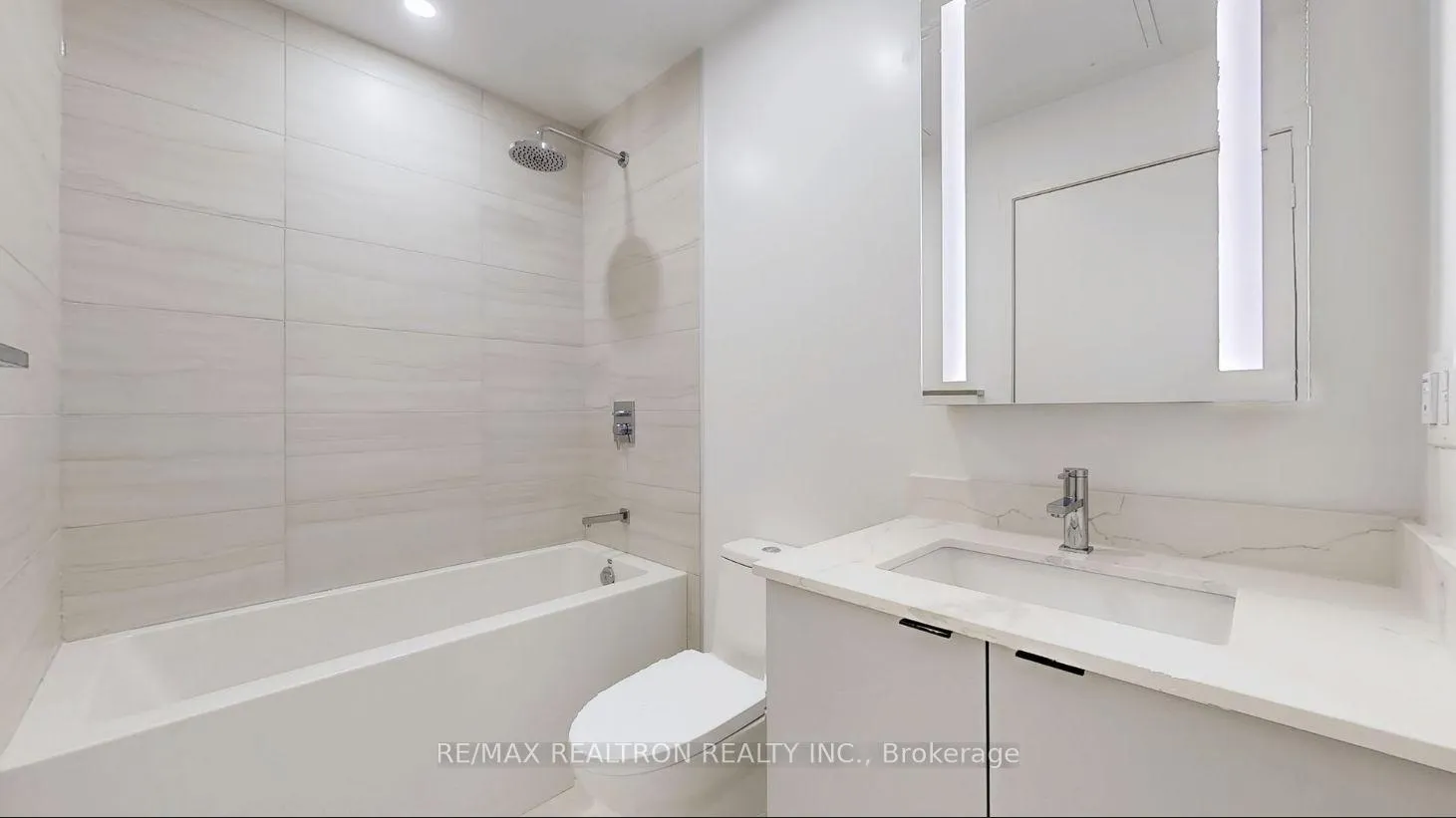 Photo 17 of Unit 401, 285 Dufferin Street, Toronto, South Parkdale — HOMEH