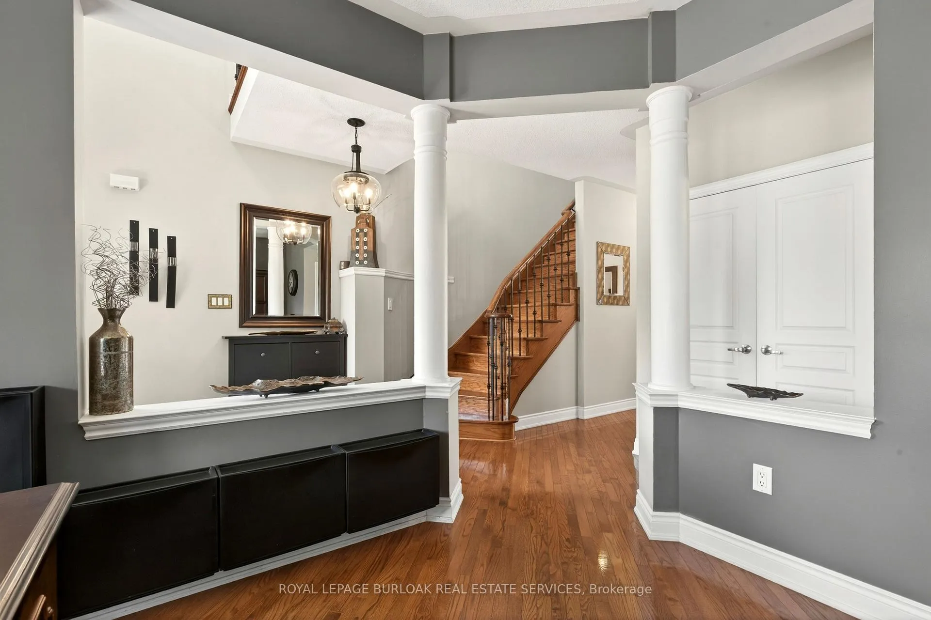 Photo 6 of 283 Turning Leaf Road, Oakville, Bronte — HOMEH