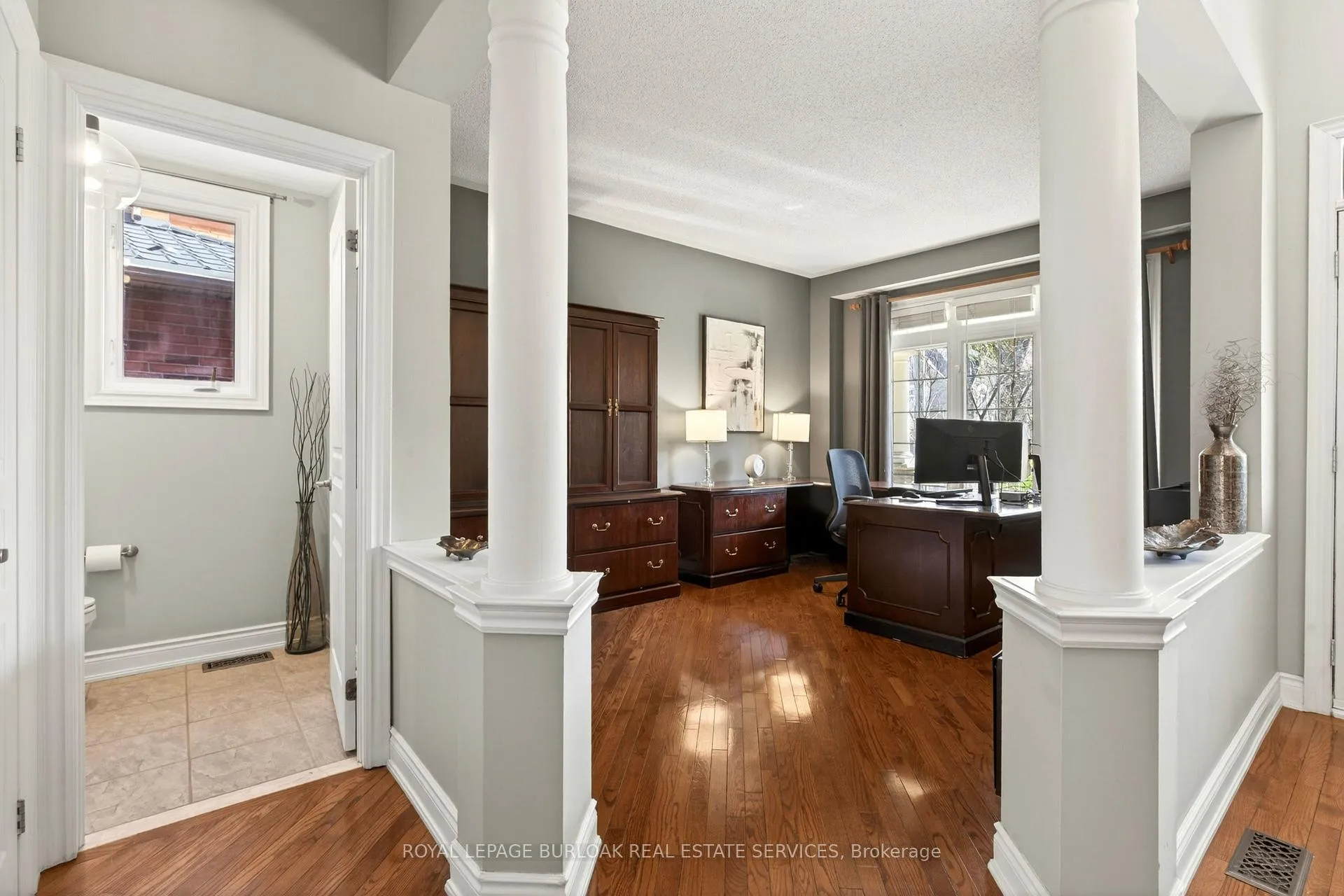Photo 7 of 283 Turning Leaf Road, Oakville, Bronte — HOMEH