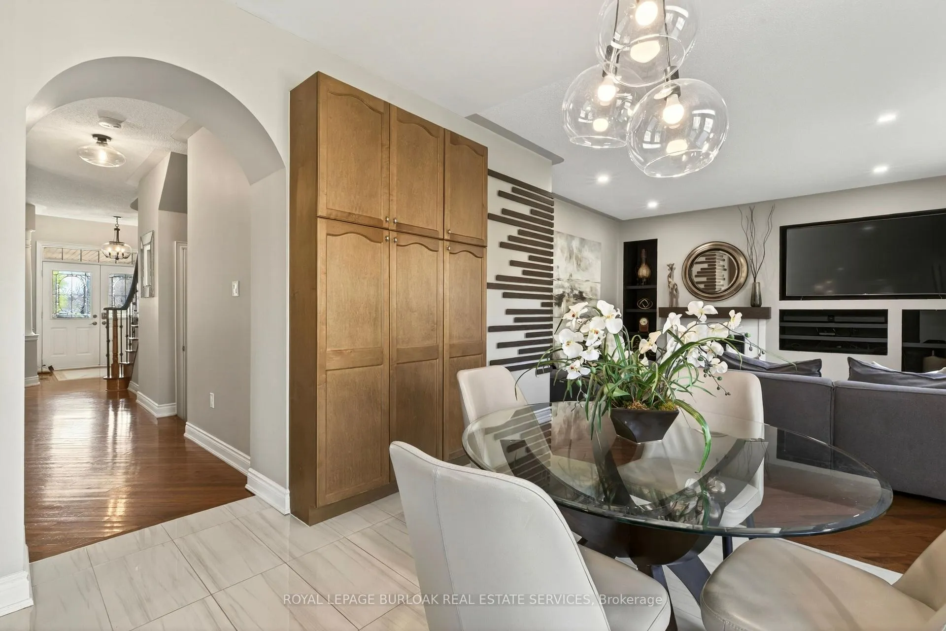 Photo 20 of 283 Turning Leaf Road, Oakville, Bronte — HOMEH