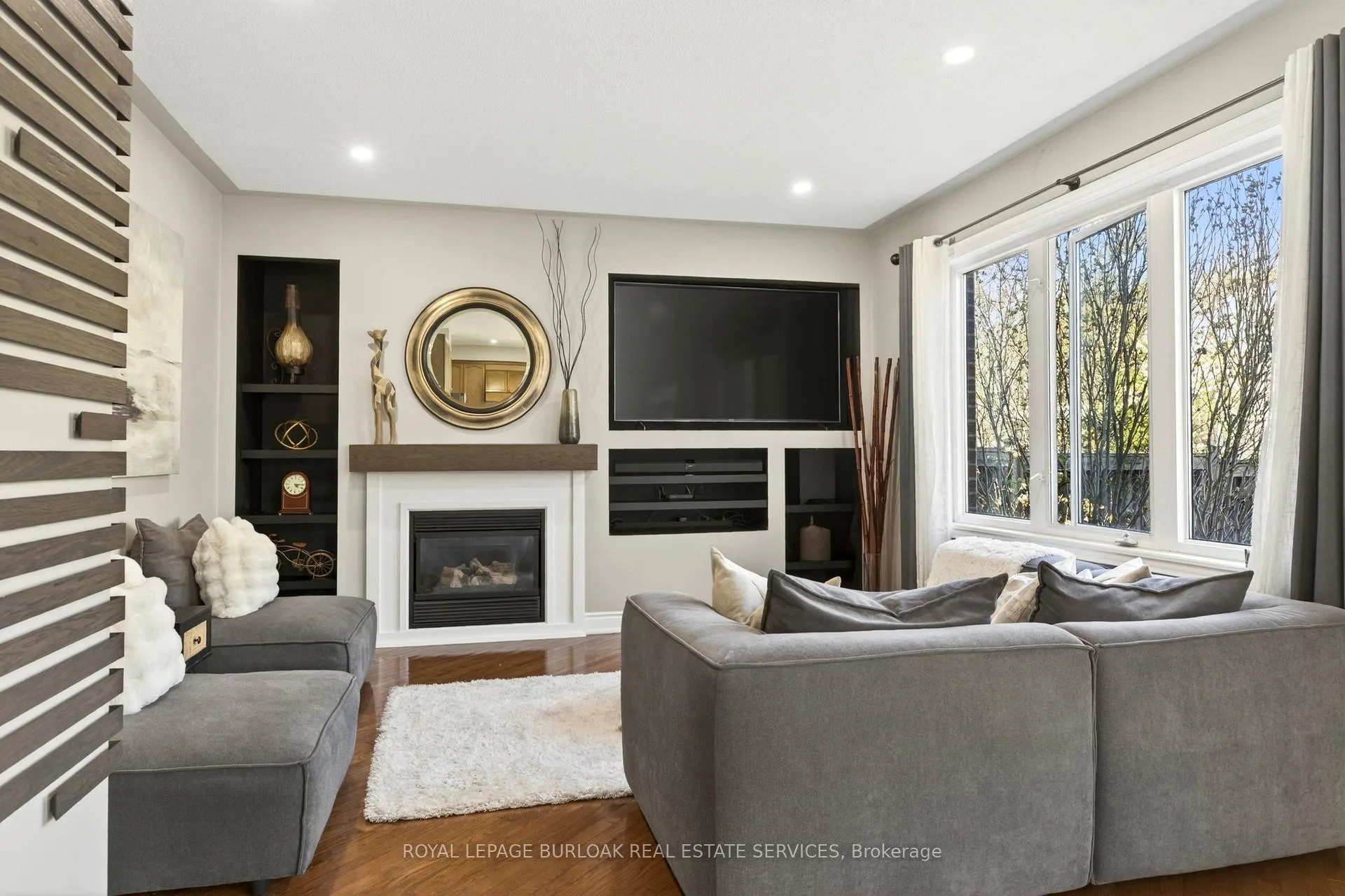Photo 24 of 283 Turning Leaf Road, Oakville, Bronte — HOMEH