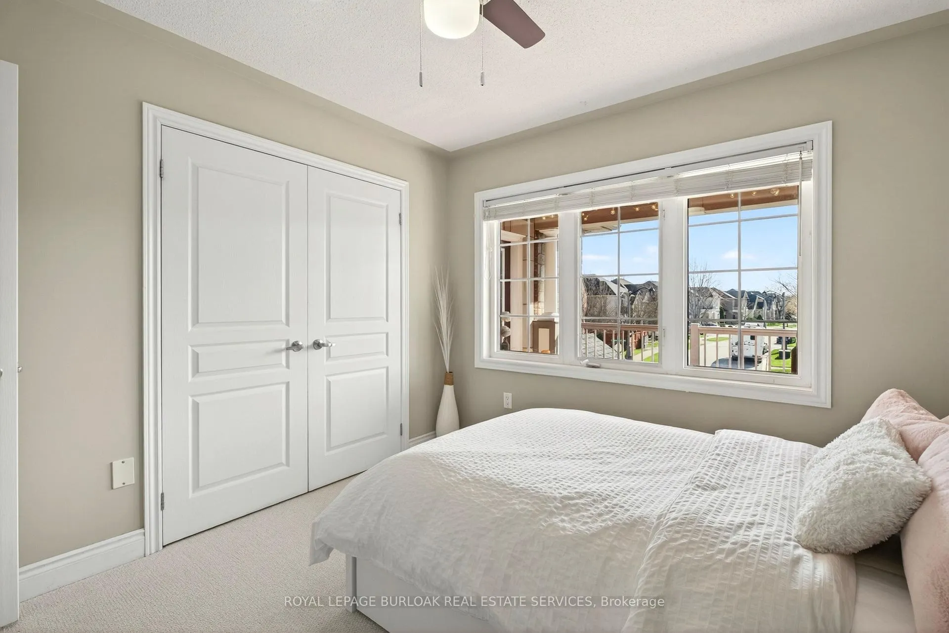 Photo 37 of 283 Turning Leaf Road, Oakville, Bronte — HOMEH