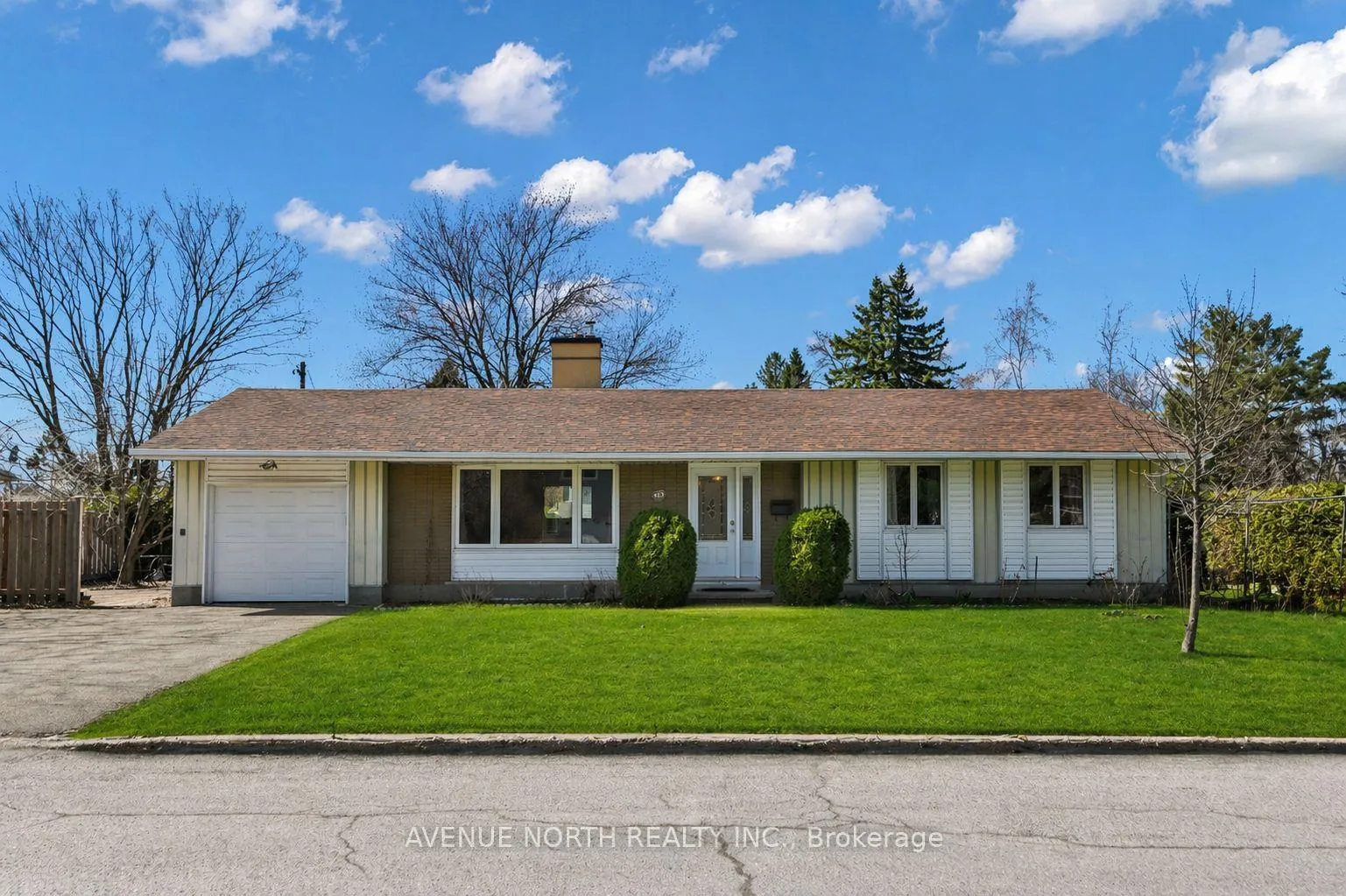 Photo 1 of 980 Wiseman Crescent, Ottawa, Riverside Park — HOMEH