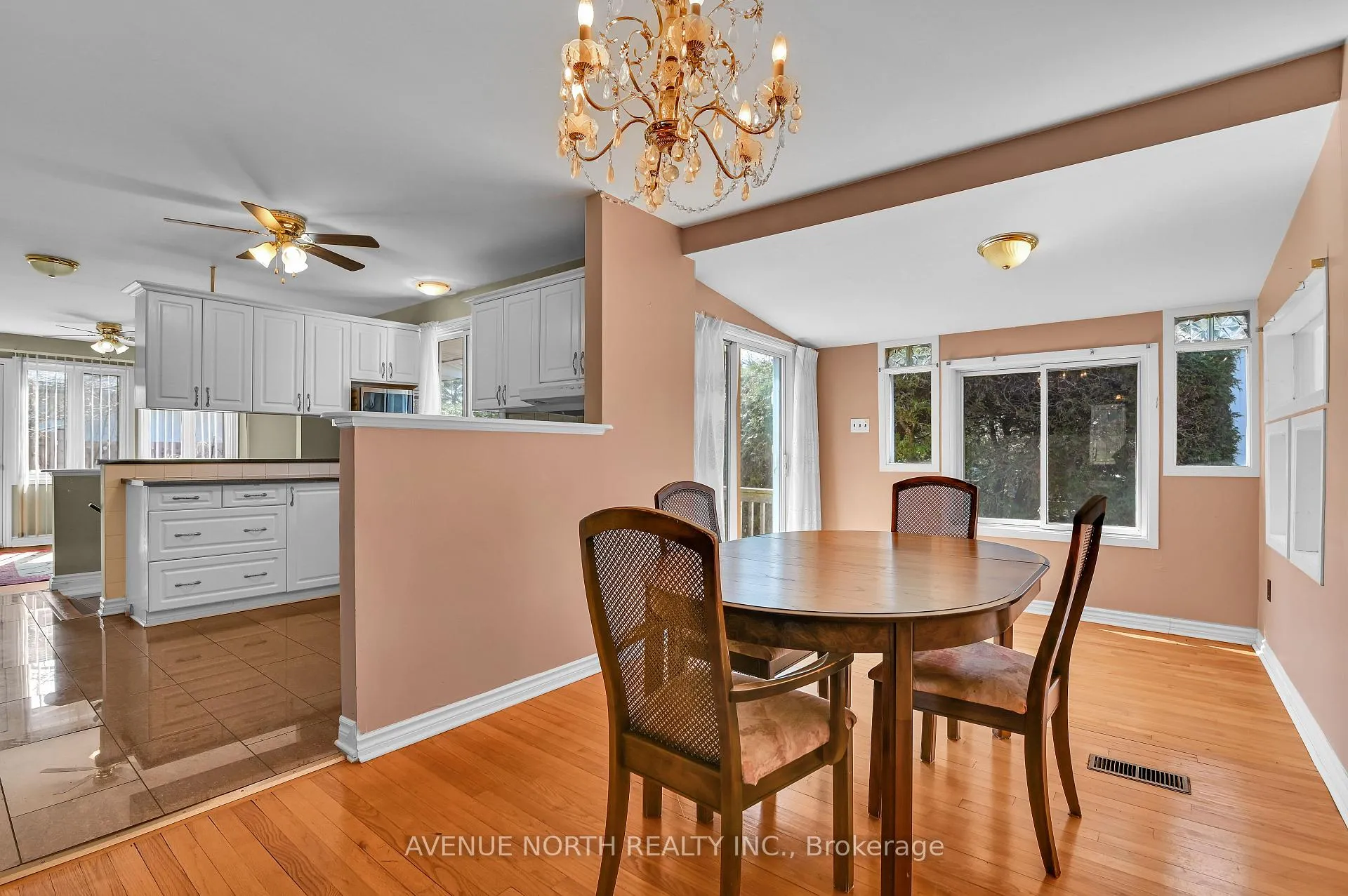 Photo 16 of 980 Wiseman Crescent, Ottawa, Riverside Park — HOMEH