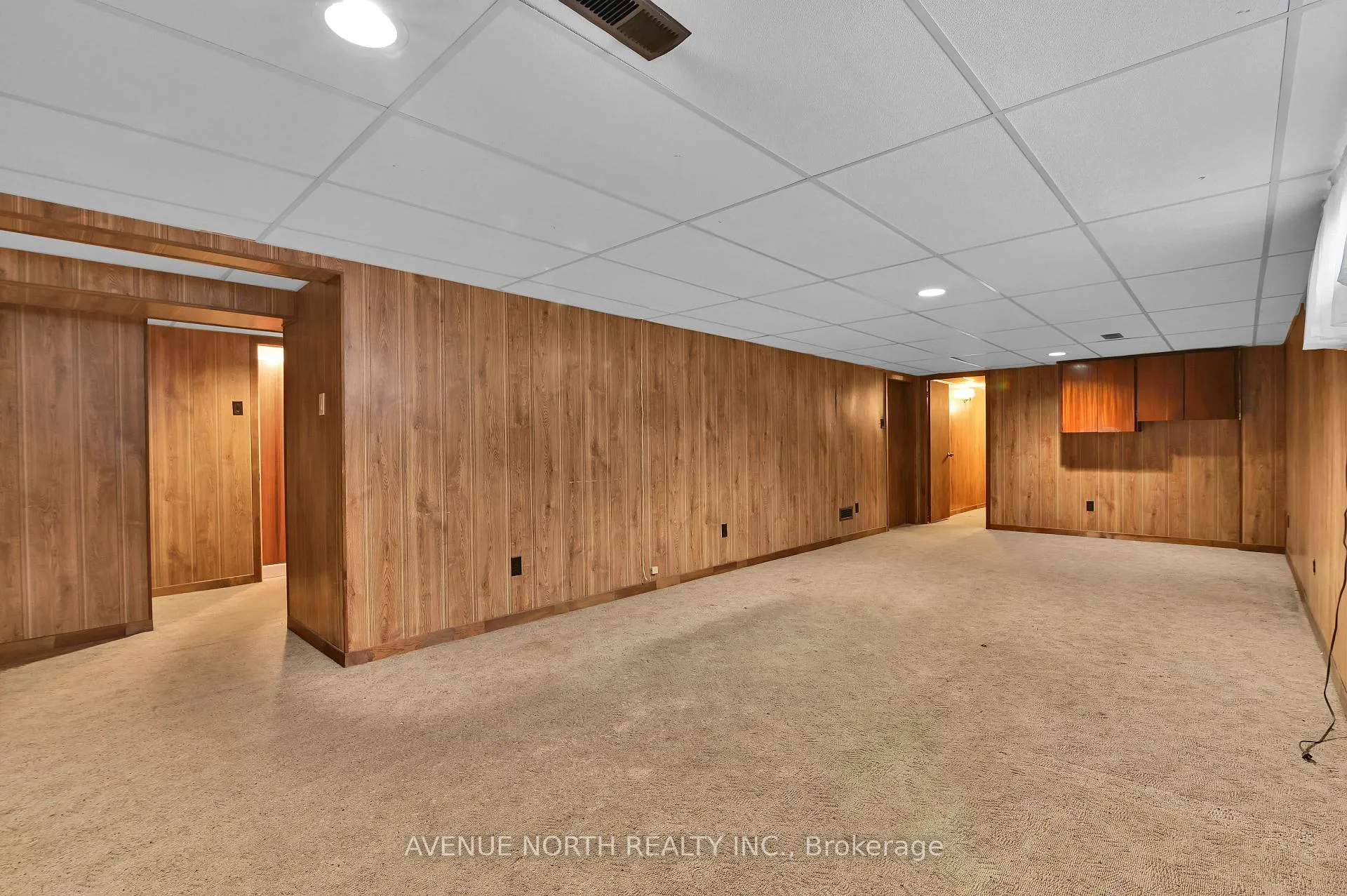 Photo 28 of 980 Wiseman Crescent, Ottawa, Riverside Park — HOMEH