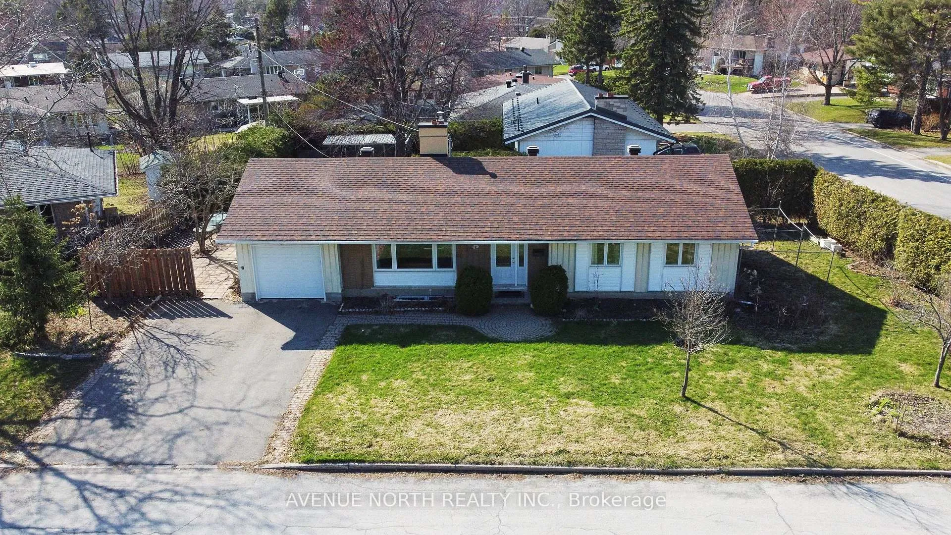 Photo 38 of 980 Wiseman Crescent, Ottawa, Riverside Park — HOMEH