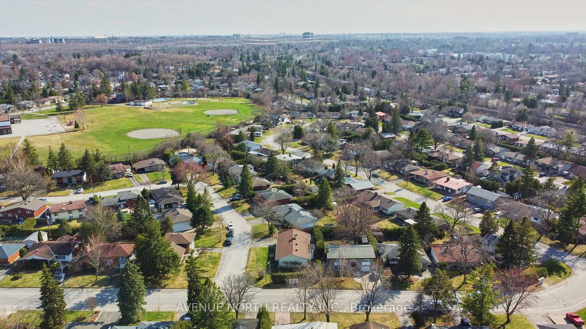 Photo 47 of 980 Wiseman Crescent, Ottawa, Riverside Park — HOMEH