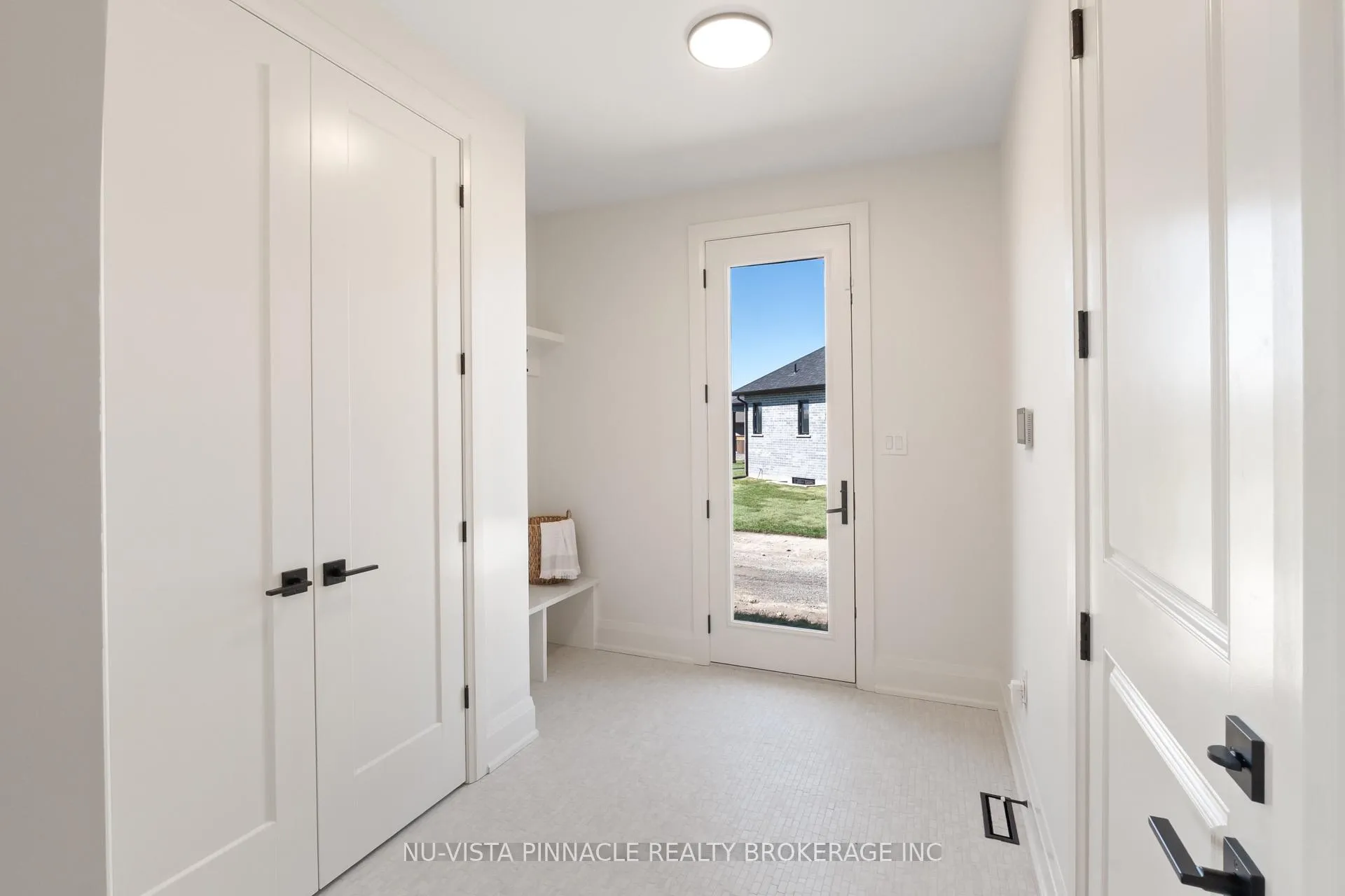 Photo 19 of 196 Westbrook Drive, Middlesex Centre, Rural Middlesex Centre — HOMEH