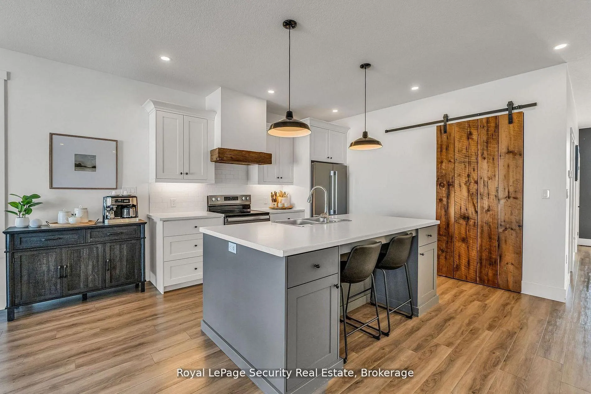 Photo 14 of 20 Crocus Avenue, Tillsonburg — HOMEH