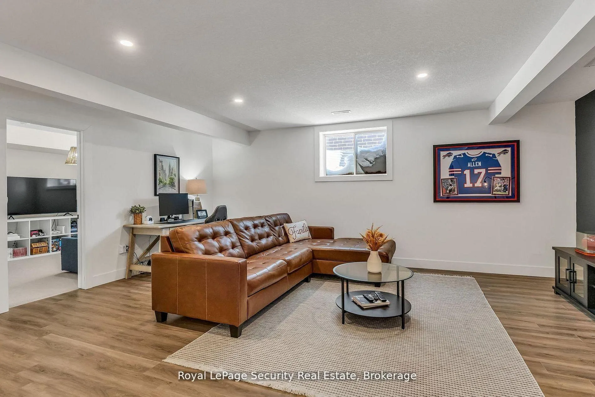 Photo 34 of 20 Crocus Avenue, Tillsonburg — HOMEH