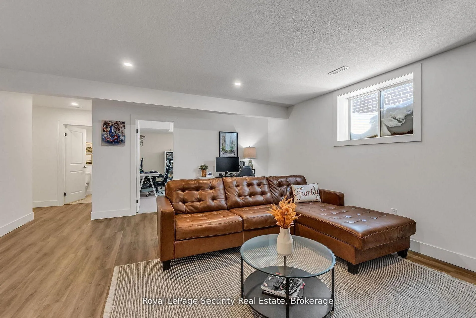 Photo 36 of 20 Crocus Avenue, Tillsonburg — HOMEH