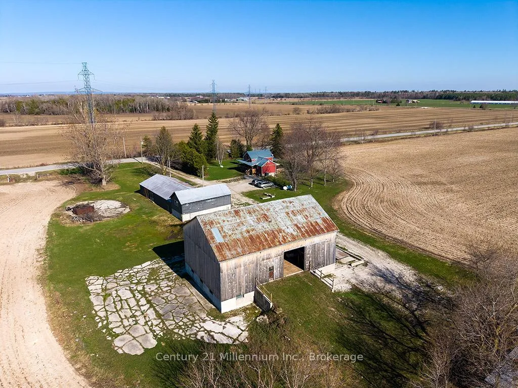 Photo 39 of 1990 3/4 Sunnidale Side Road, Clearview, Stayner — HOMEH