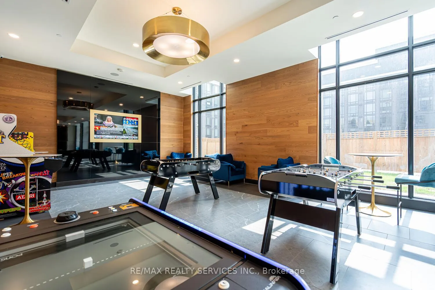 Photo 9 of Unit 1736, 145 Columbia Street, Waterloo, Downtown Waterloo — HOMEH