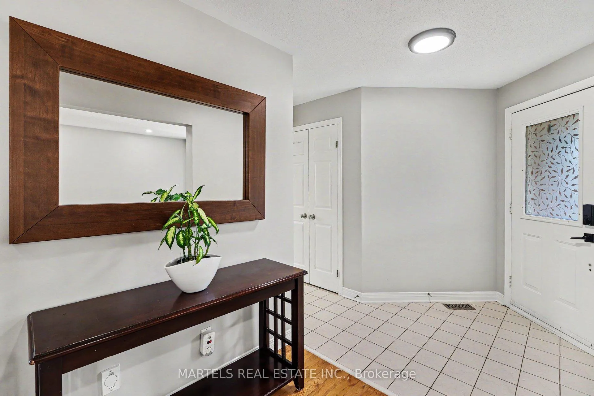 Photo 2 of 1113 Saint-Emmanuel Terrace, Ottawa, Convent Glen North — HOMEH