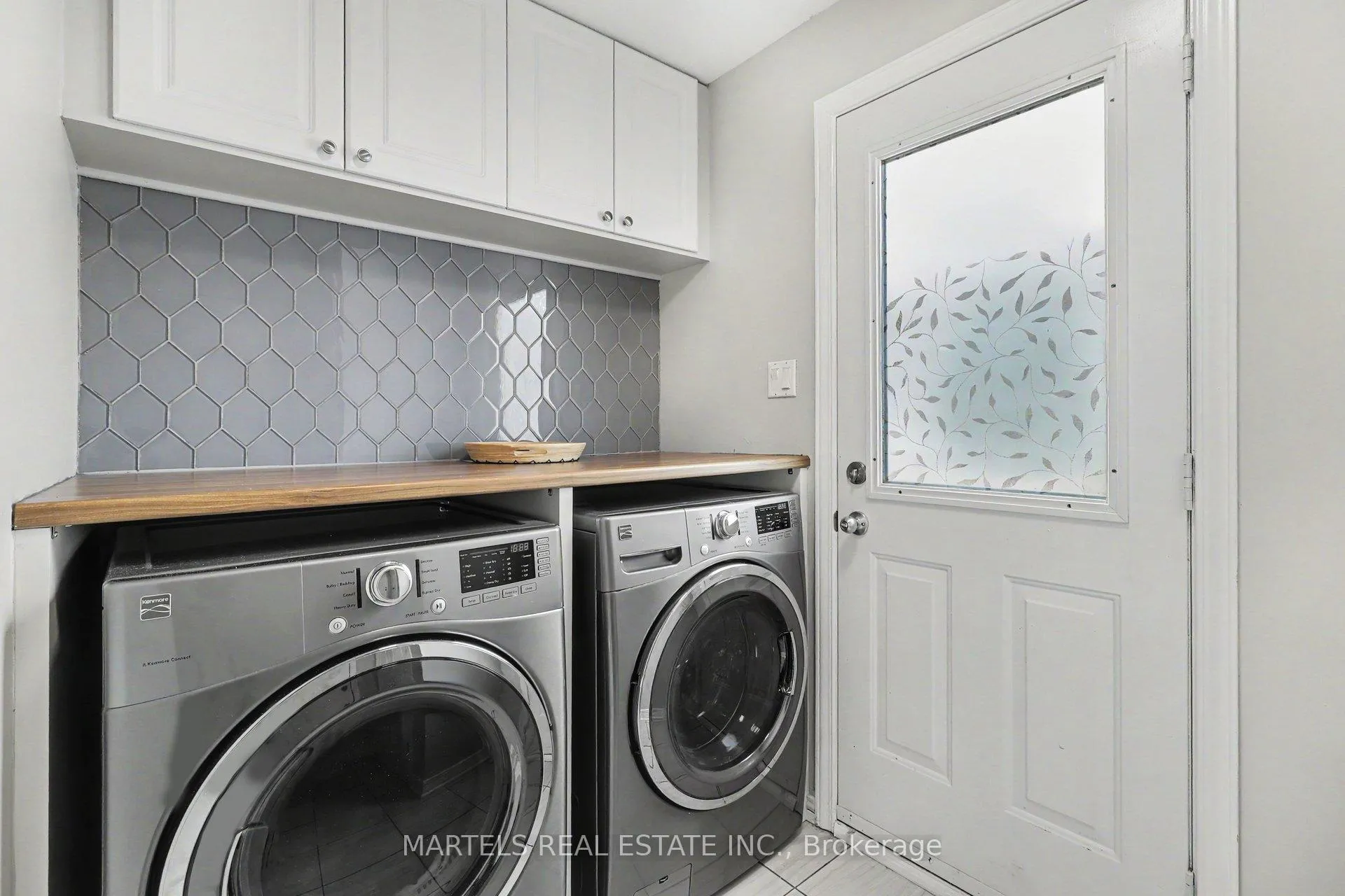 Photo 10 of 1113 Saint-Emmanuel Terrace, Ottawa, Convent Glen North — HOMEH