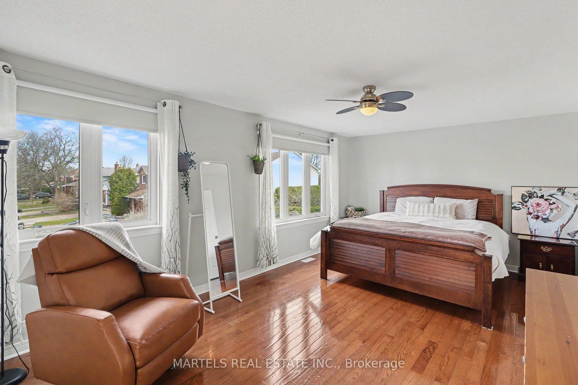 Photo 11 of 1113 Saint-Emmanuel Terrace, Ottawa, Convent Glen North — HOMEH