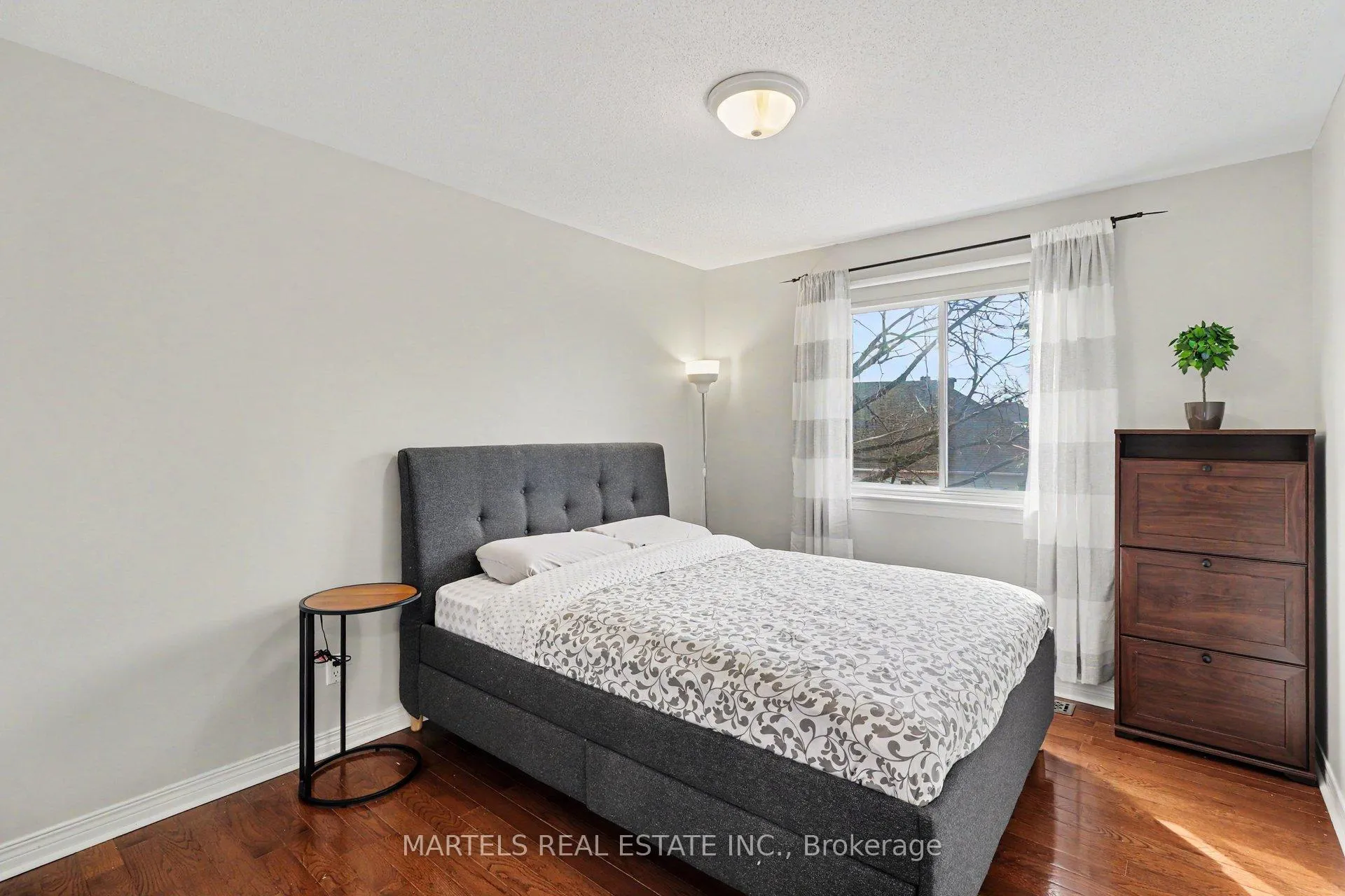 Photo 15 of 1113 Saint-Emmanuel Terrace, Ottawa, Convent Glen North — HOMEH