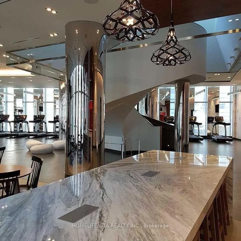 Photo 13 of Unit 5613, 10 York Street, Toronto, Waterfront Communities — HOMEH