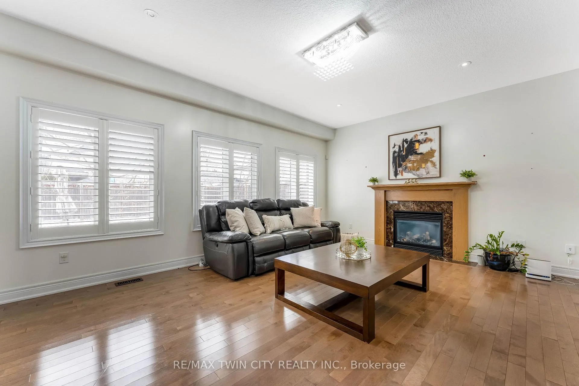 Photo 9 of 145 Redtail Street, Kitchener — HOMEH