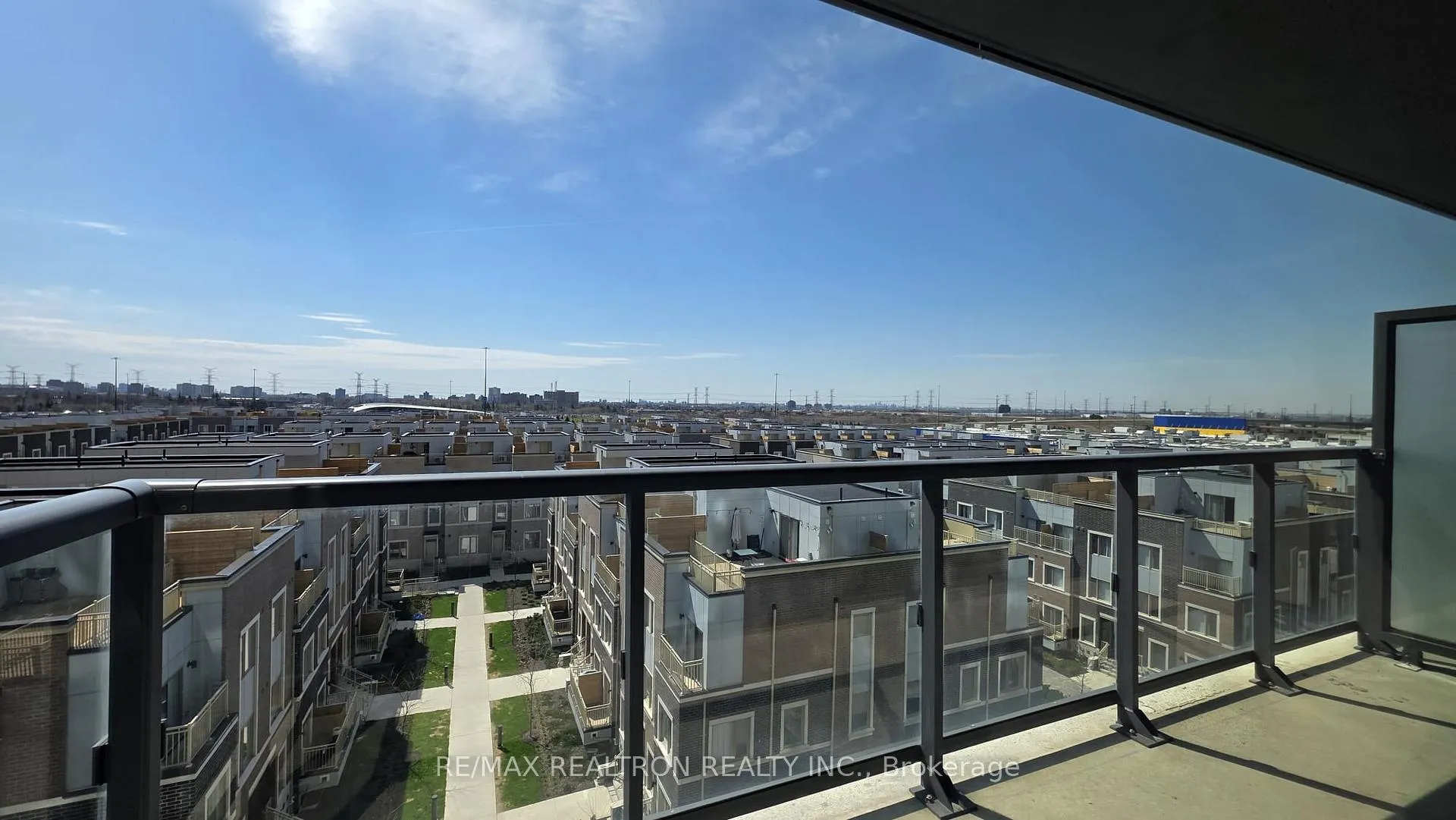 Photo 35 of Unit 608, 38 Honeycrisp Crescent, Vaughan, Vaughan Corporate Centre — HOMEH