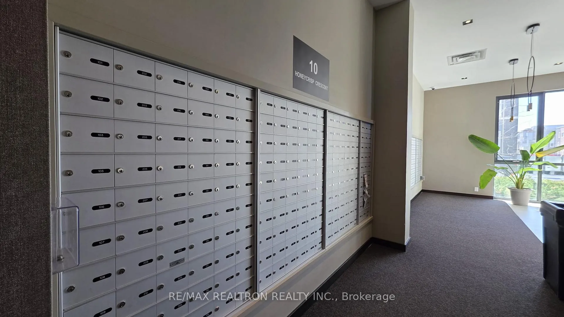 Photo 36 of Unit 608, 38 Honeycrisp Crescent, Vaughan, Vaughan Corporate Centre — HOMEH