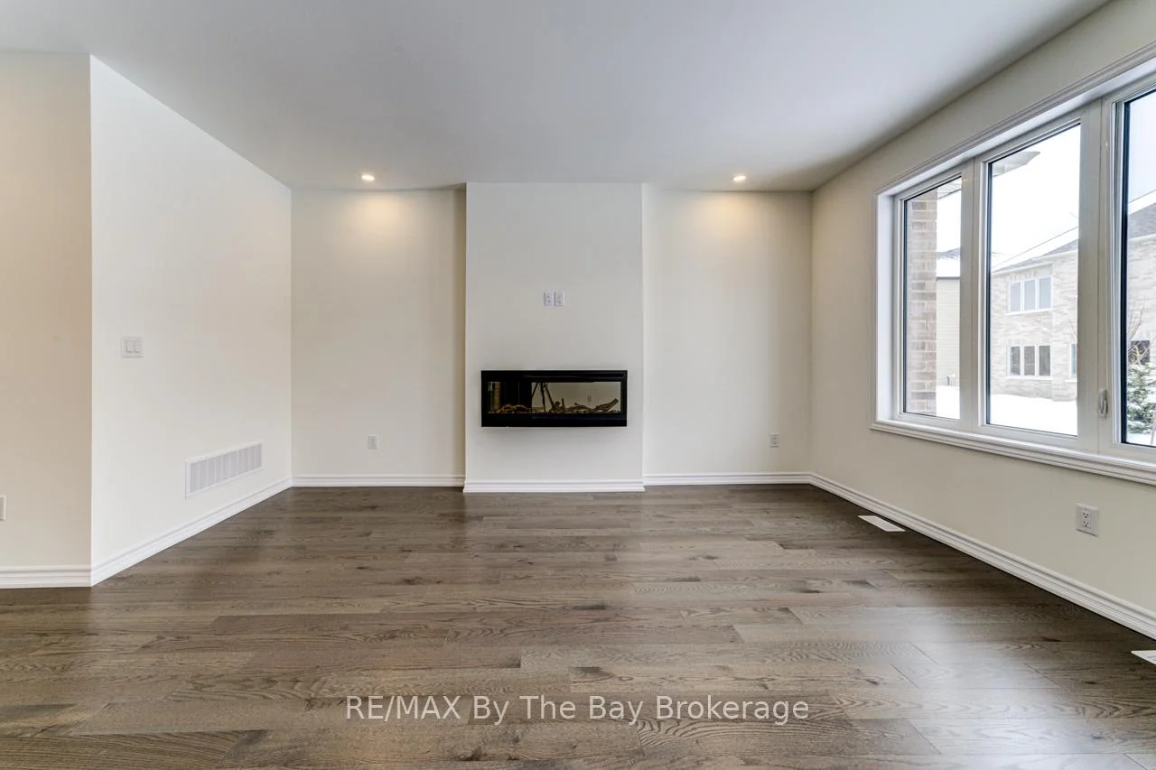 Photo 30 of 17 Sun Valley Avenue, Wasaga Beach — HOMEH