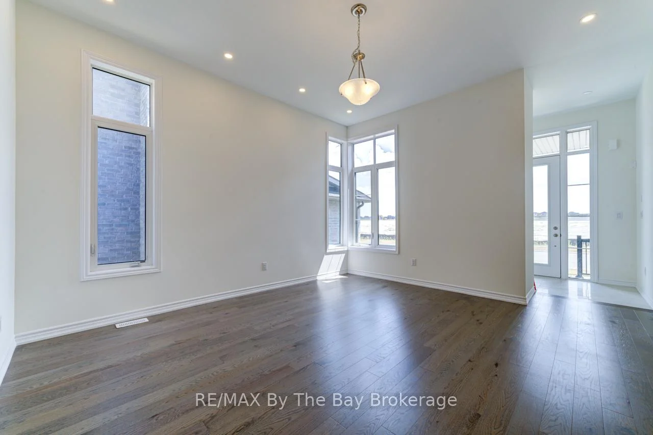 Photo 31 of 17 Sun Valley Avenue, Wasaga Beach — HOMEH