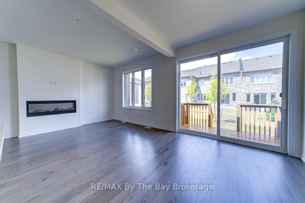Photo 33 of 17 Sun Valley Avenue, Wasaga Beach — HOMEH