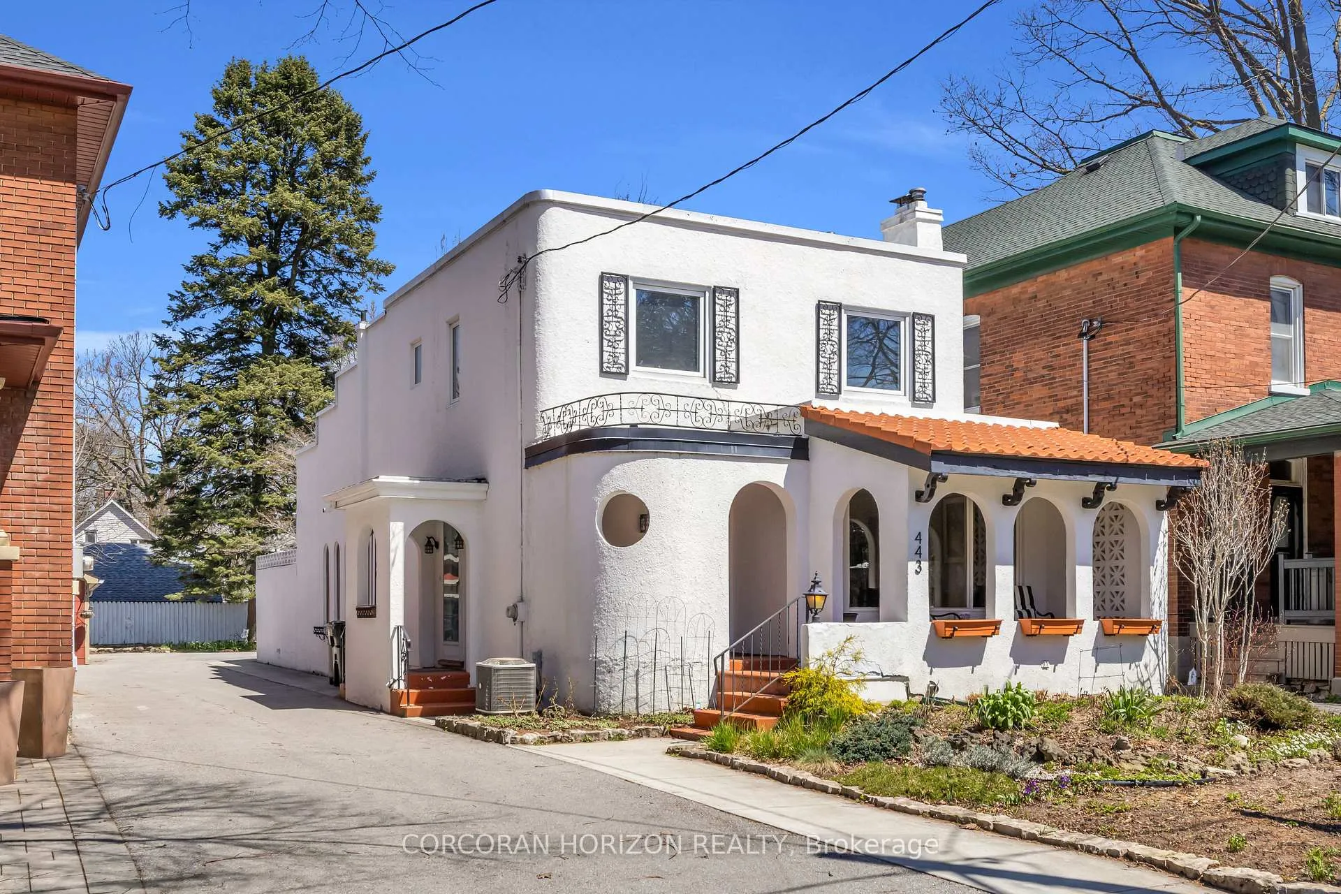 Photo 3 of 443 Duke Street, Waterloo — HOMEH