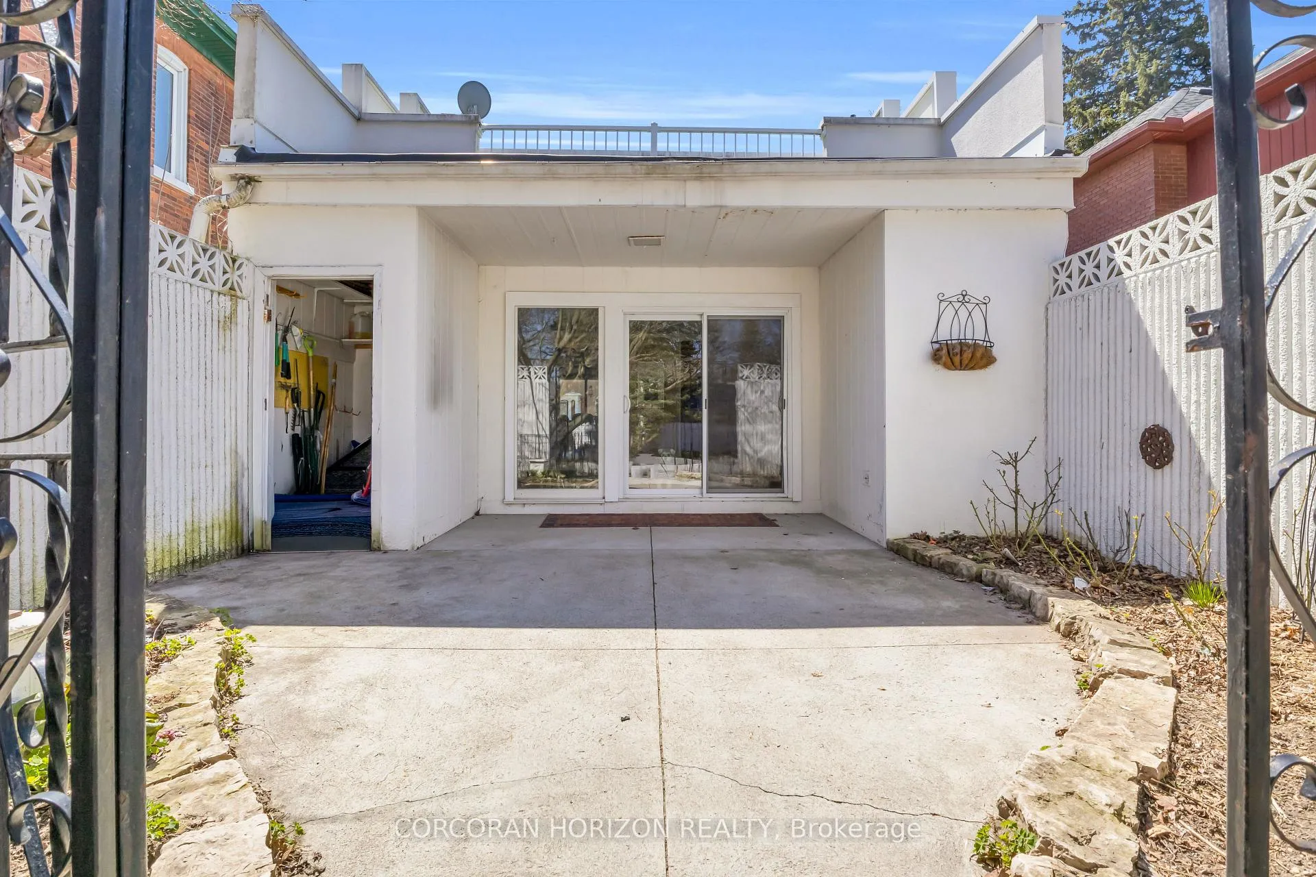 Photo 38 of 443 Duke Street, Waterloo — HOMEH