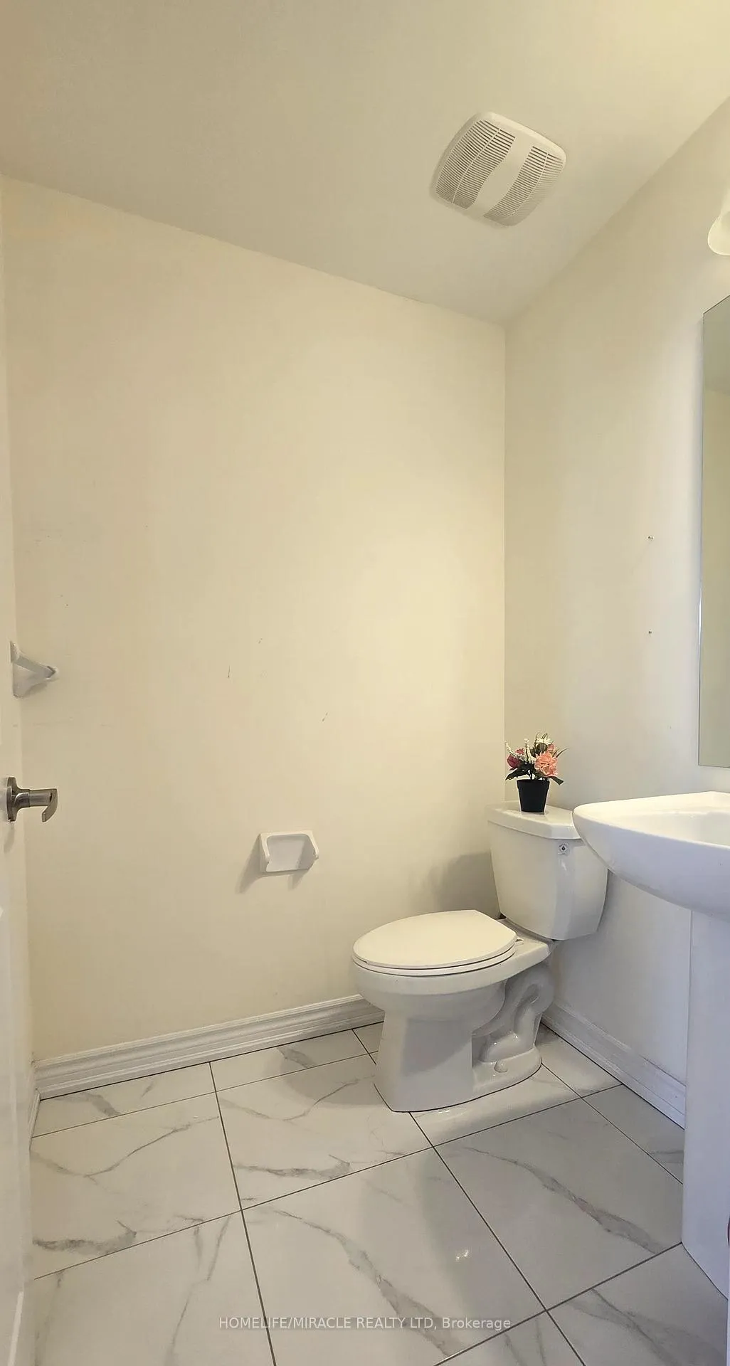 Photo 9 of 6723 Thickson Road N, Whitby, Brooklin — HOMEH