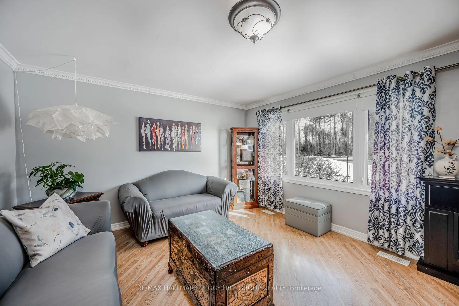 Photo 3 of 2290 11 Highway S, Oro-Medonte, Guthrie — HOMEH