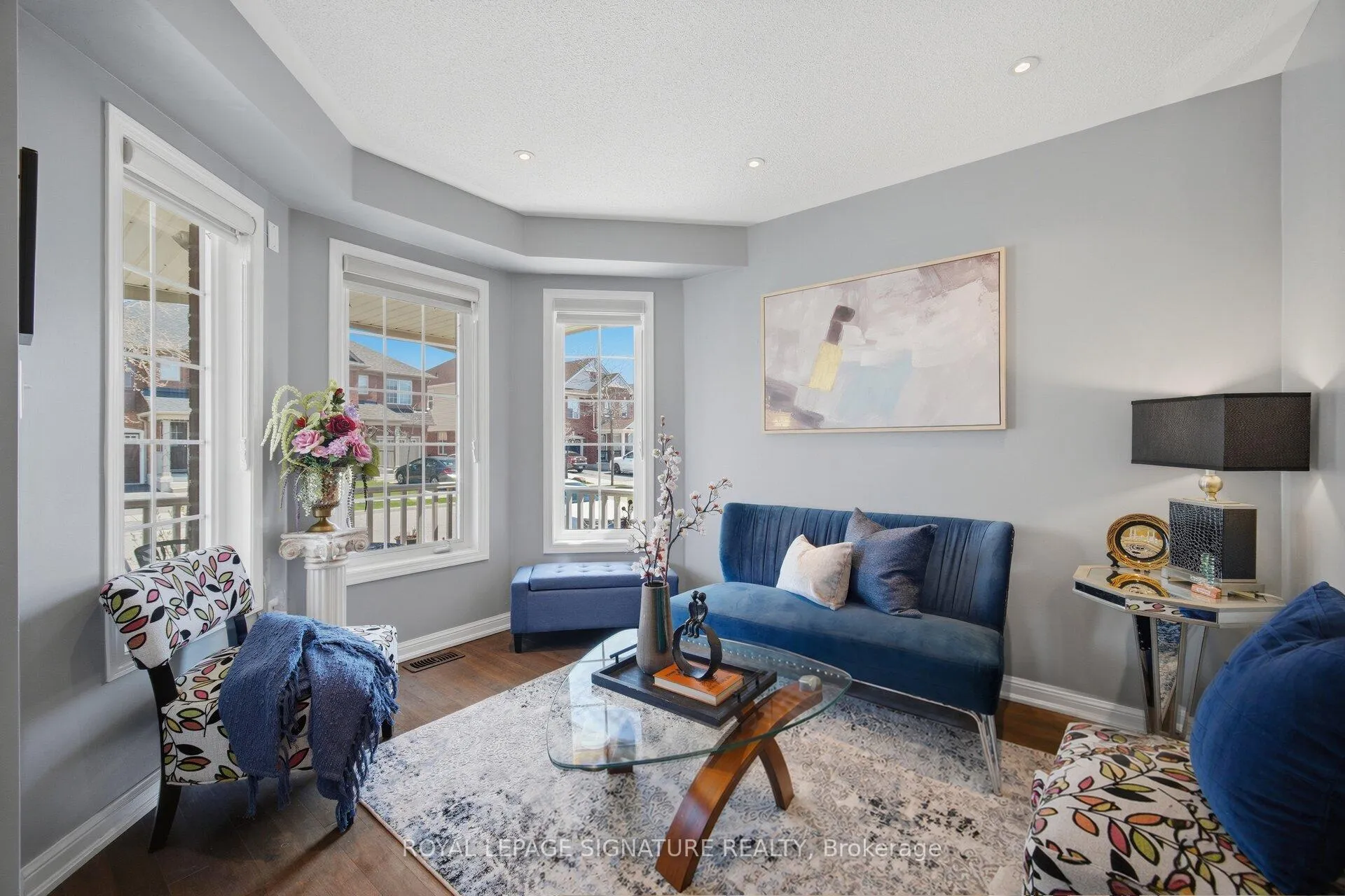 Photo 6 of 12 Tawnie Crescent, Brampton, Credit Valley — HOMEH
