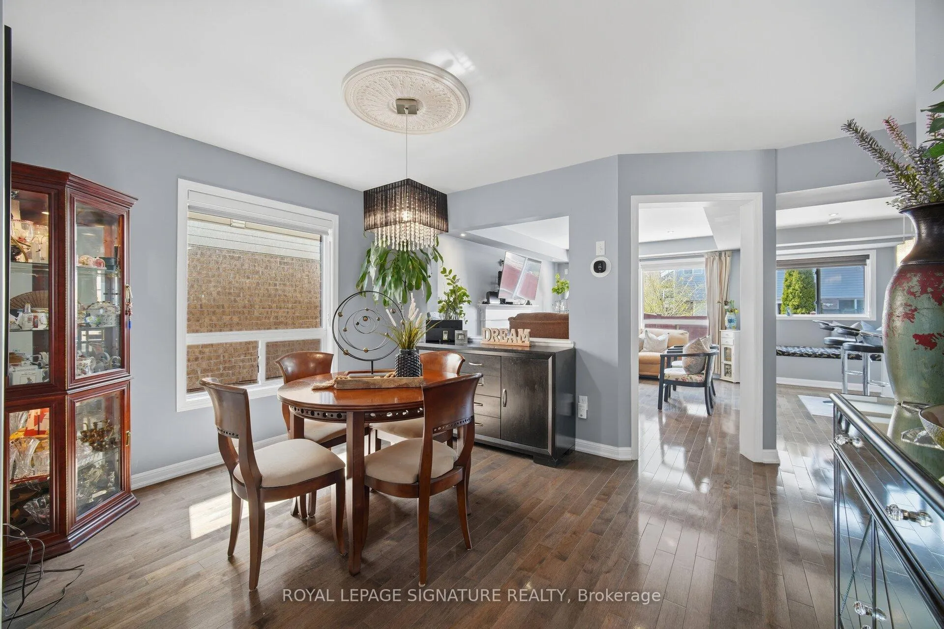 Photo 8 of 12 Tawnie Crescent, Brampton, Credit Valley — HOMEH