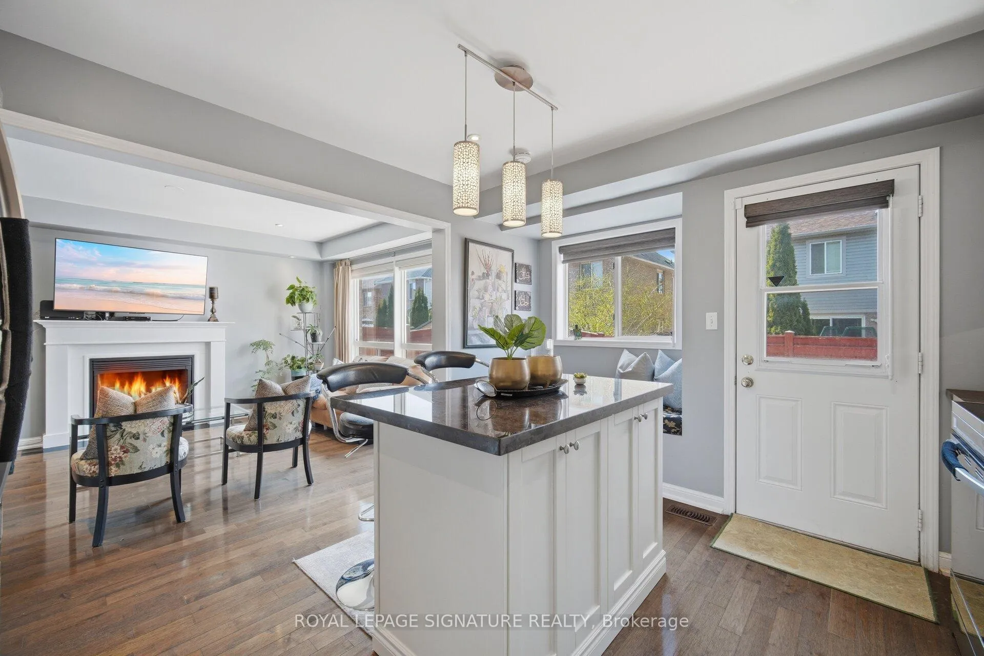 Photo 18 of 12 Tawnie Crescent, Brampton, Credit Valley — HOMEH