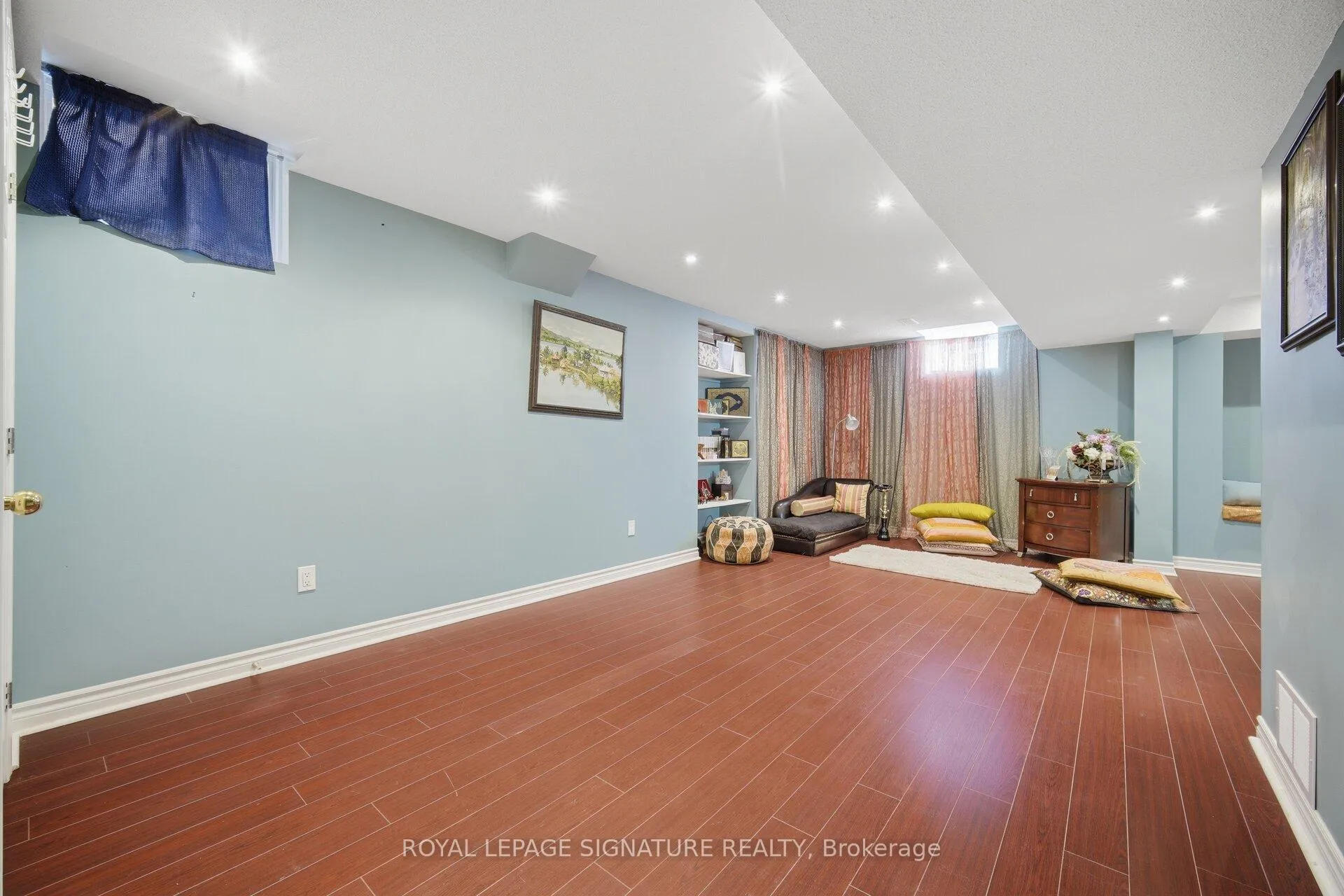 Photo 37 of 12 Tawnie Crescent, Brampton, Credit Valley — HOMEH